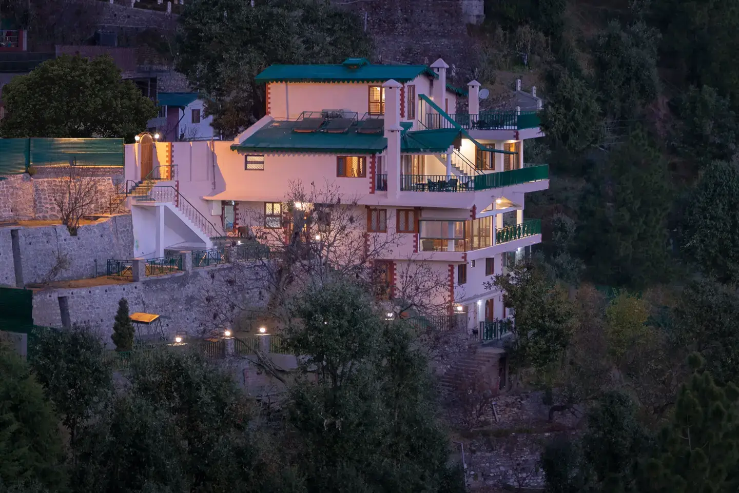 Lion's Den, Terrace, Ramgarh
