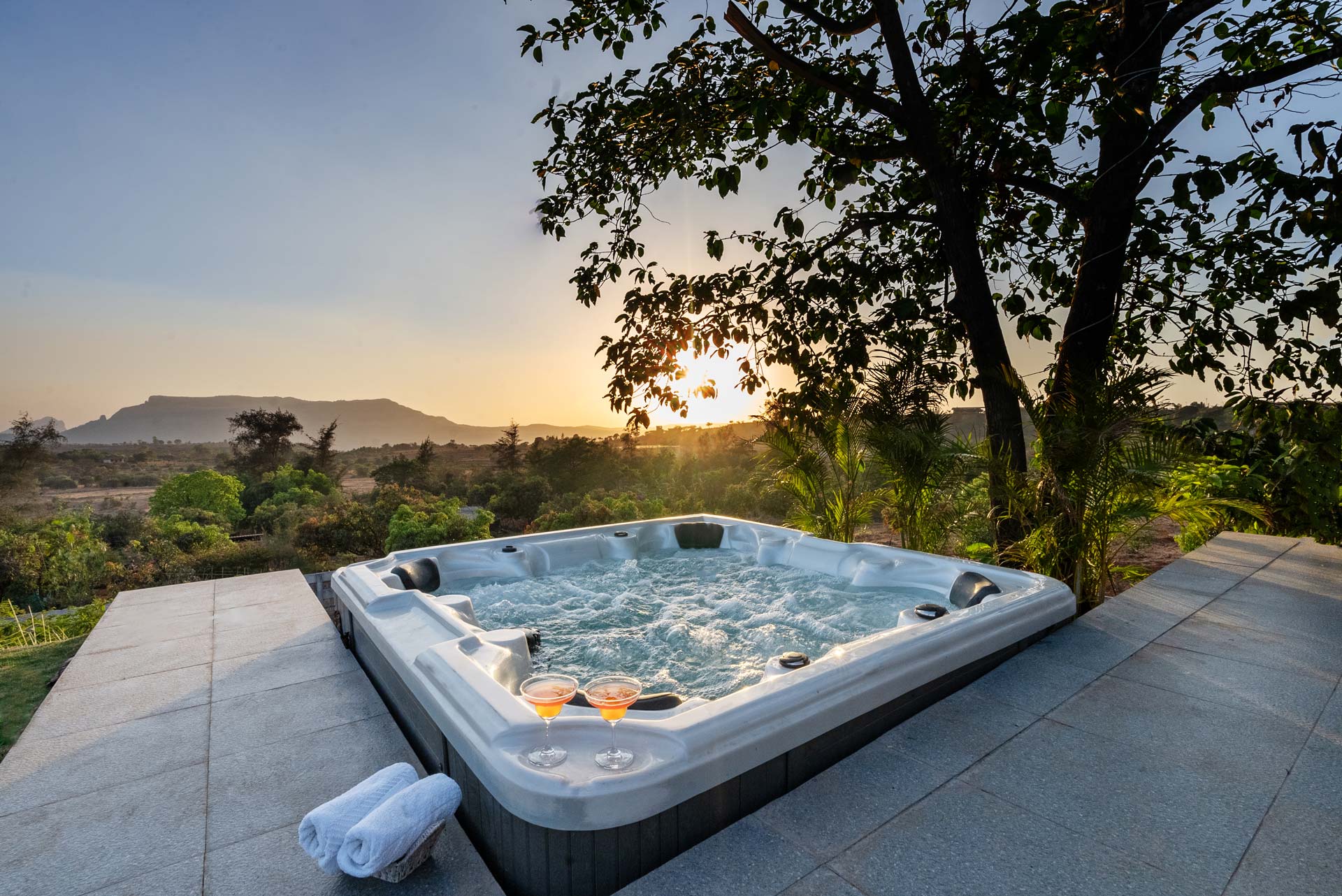 The Estate - Luxury Living - Kusur - Image 3