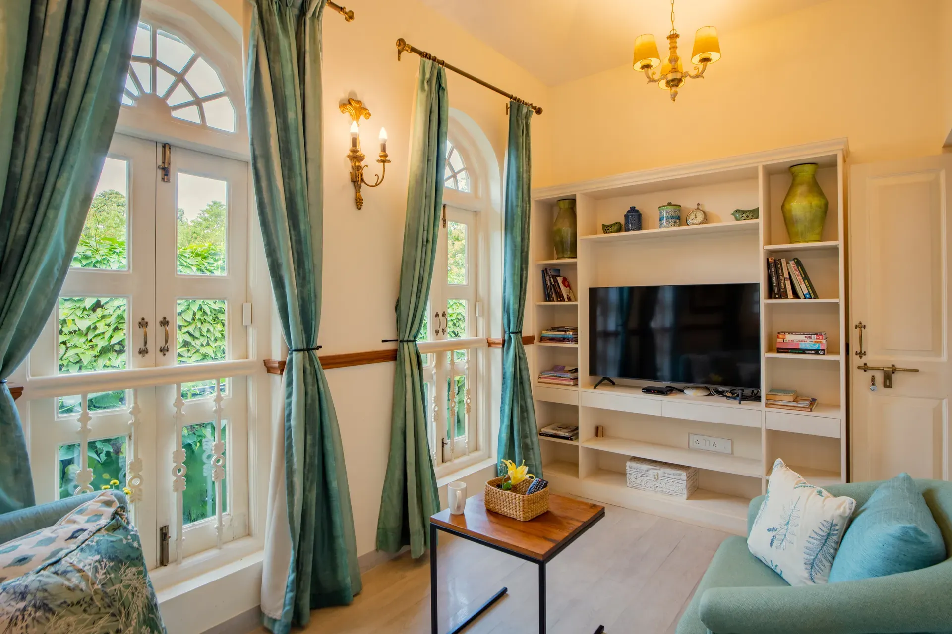 Monforte Ayada | 3-BHK | Pvt. Padaool & Garden