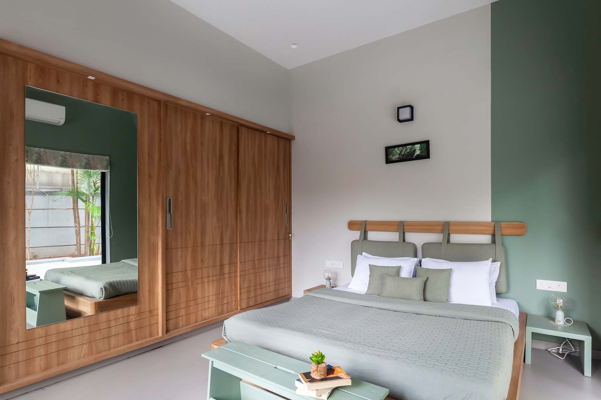 Platinum Pinnacle - Image 5