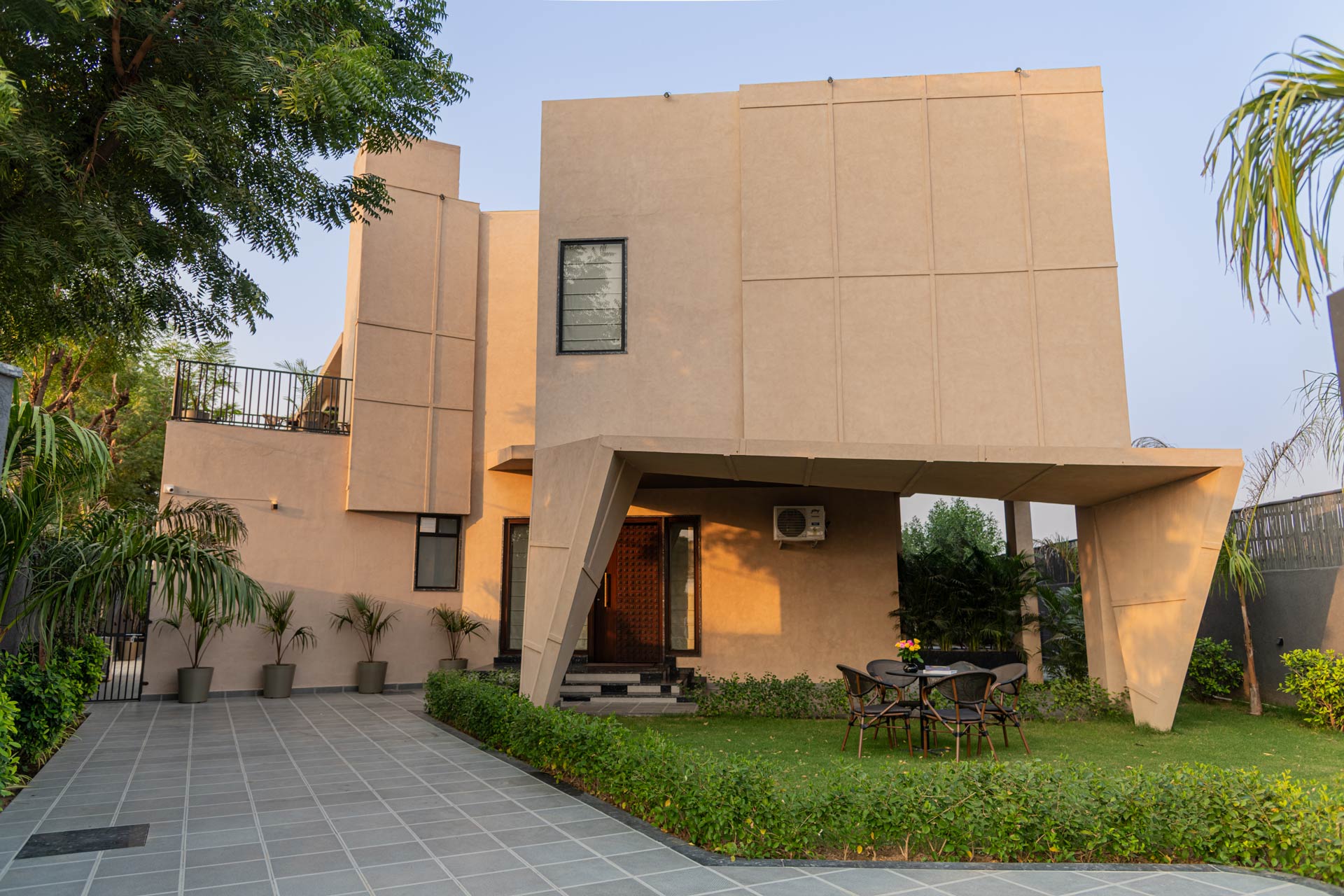 Terra @ Urban Escape