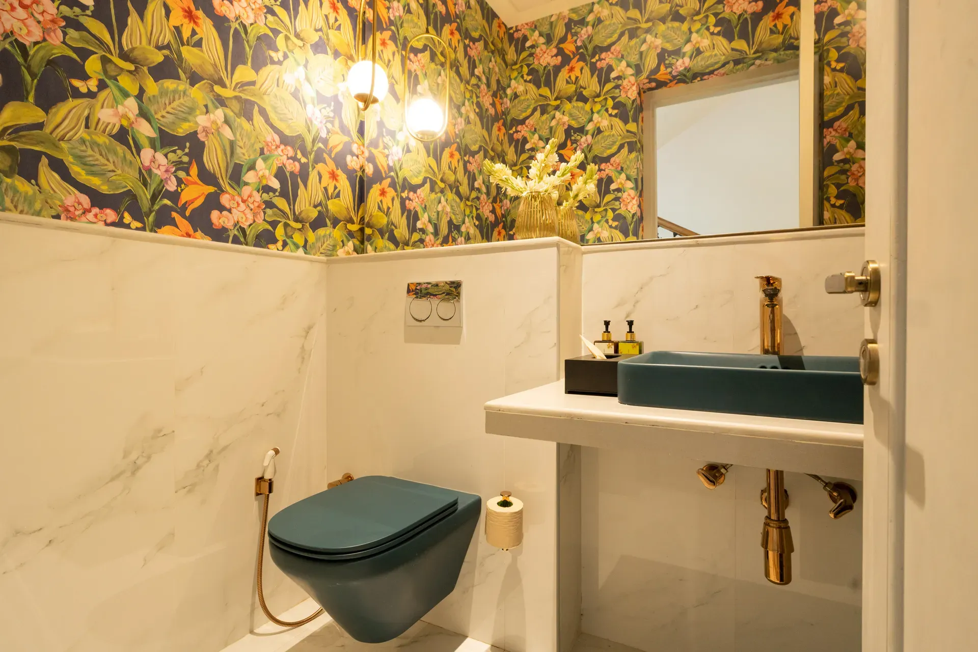 Lumin | 4-BHK | Pvt Pool | Garden | Bar