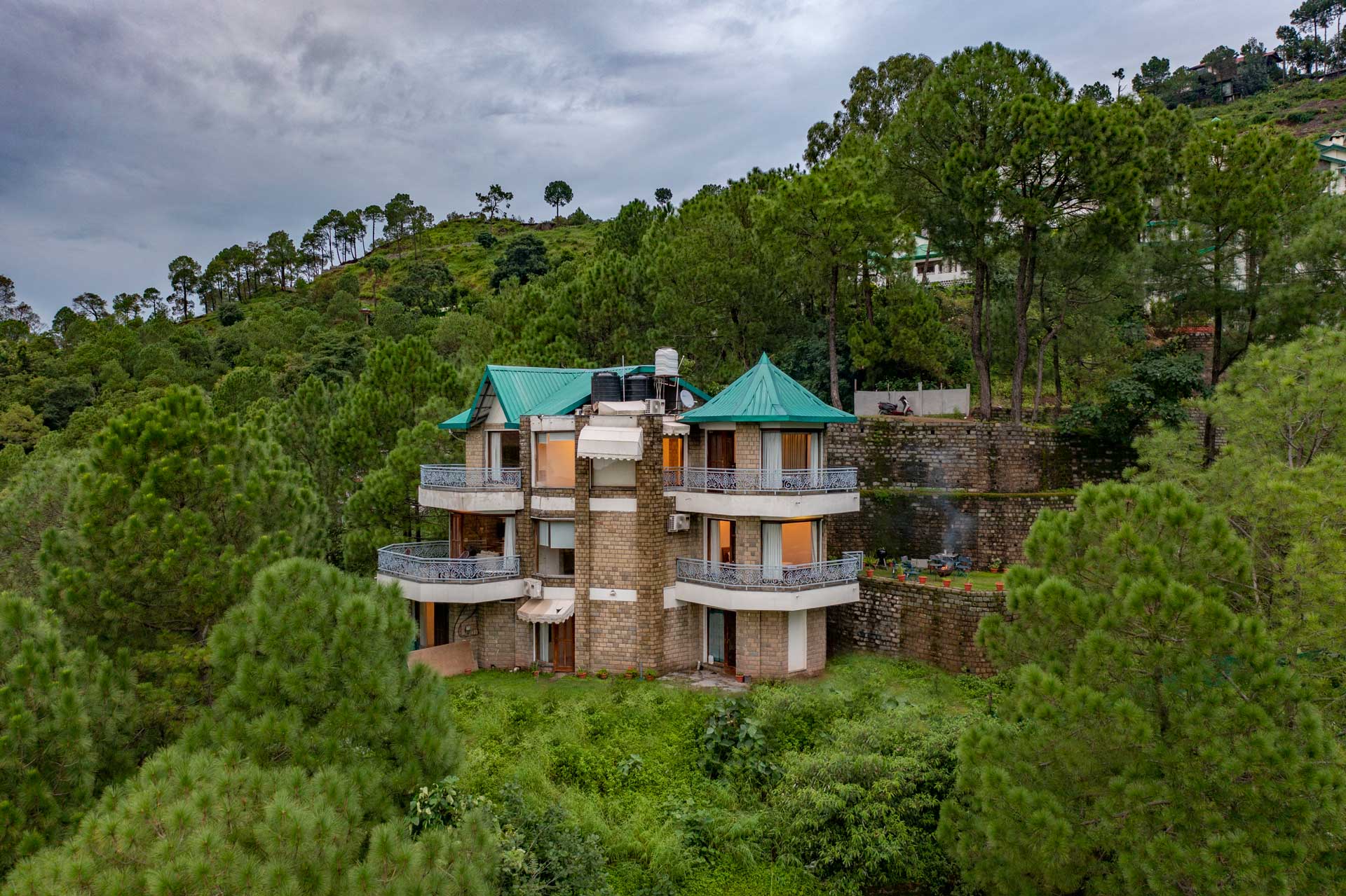 Gulmohar Estate - Image 3