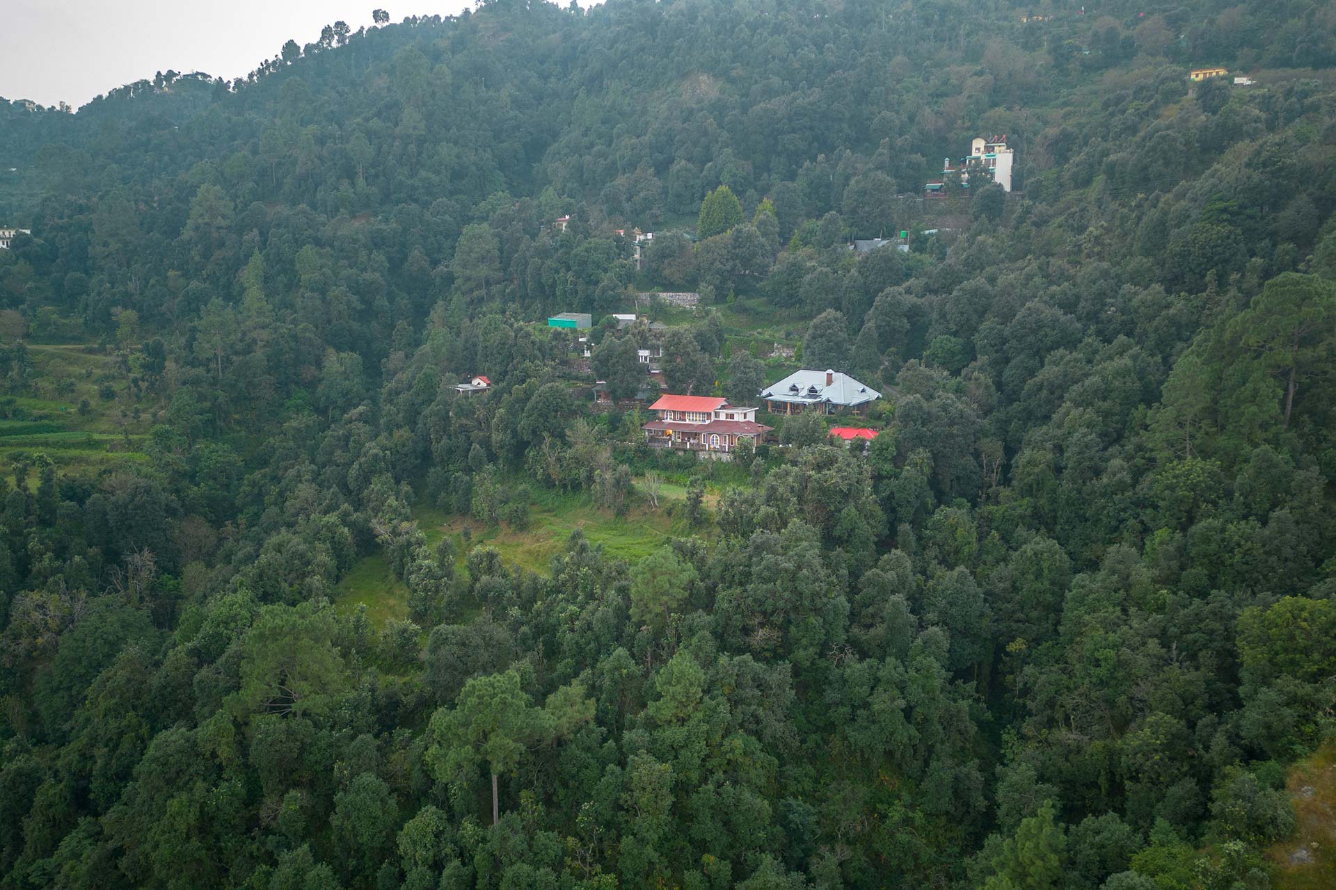 3 Rooms @ The Verandah - Image 3
