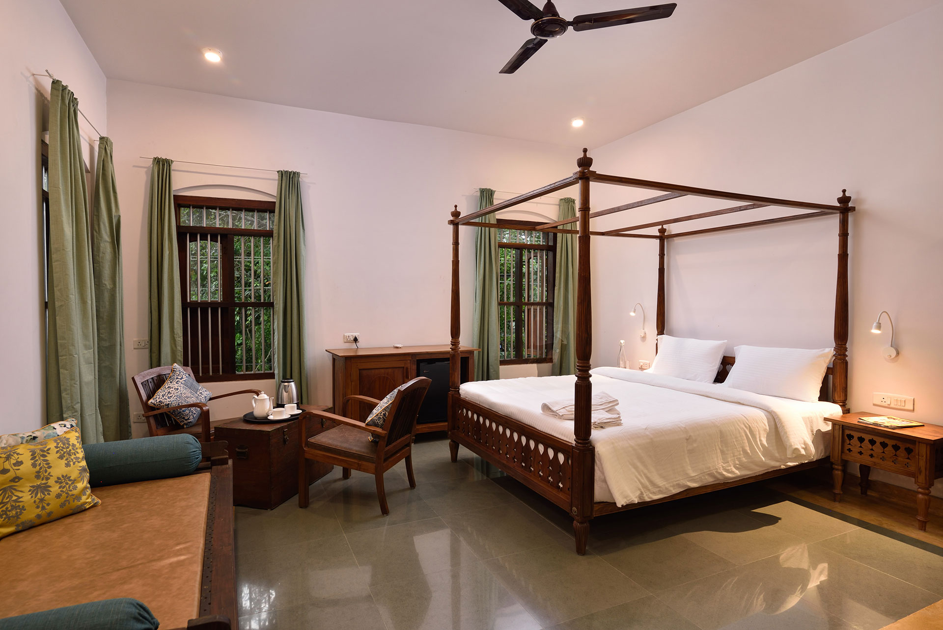 Balcony Room @ Shalom Villa