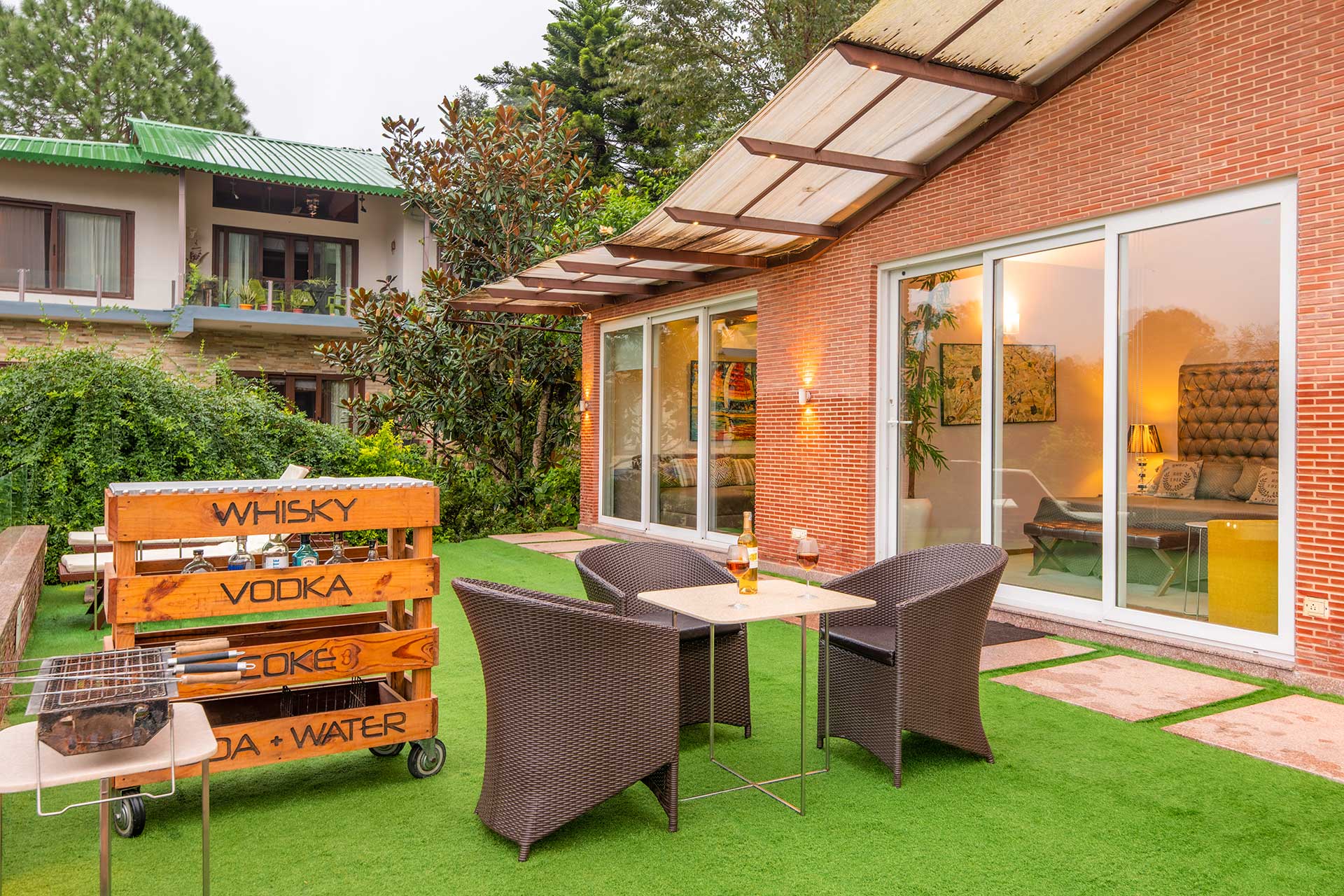 Oberoi's Chalet - Image 3