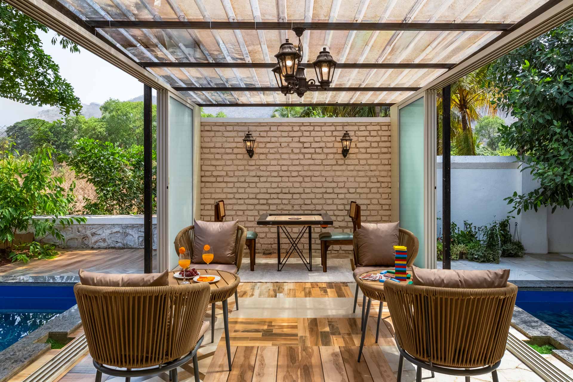 The Five Oaks - Image 5