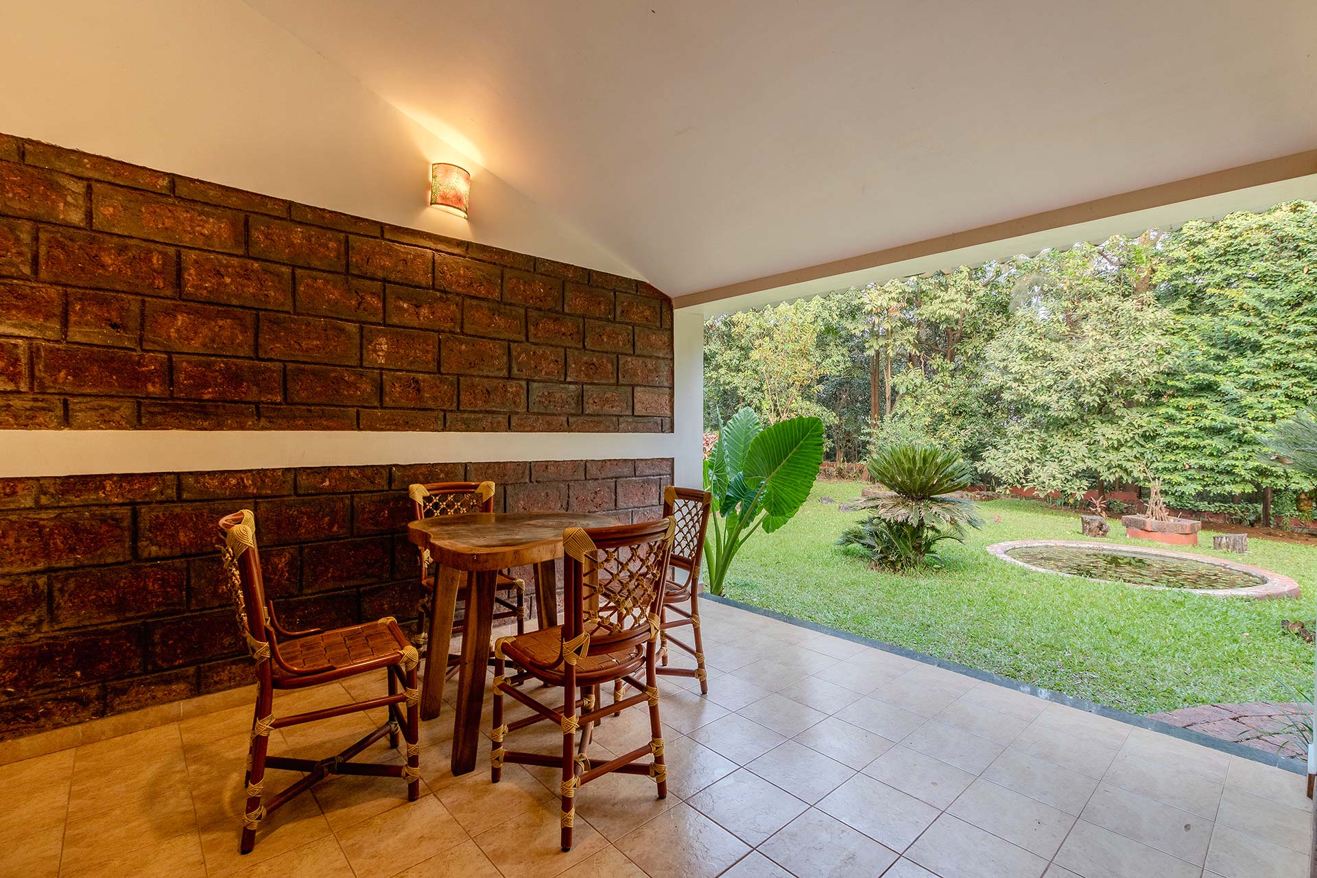 The Conservancy Bungalow - Koyananagar