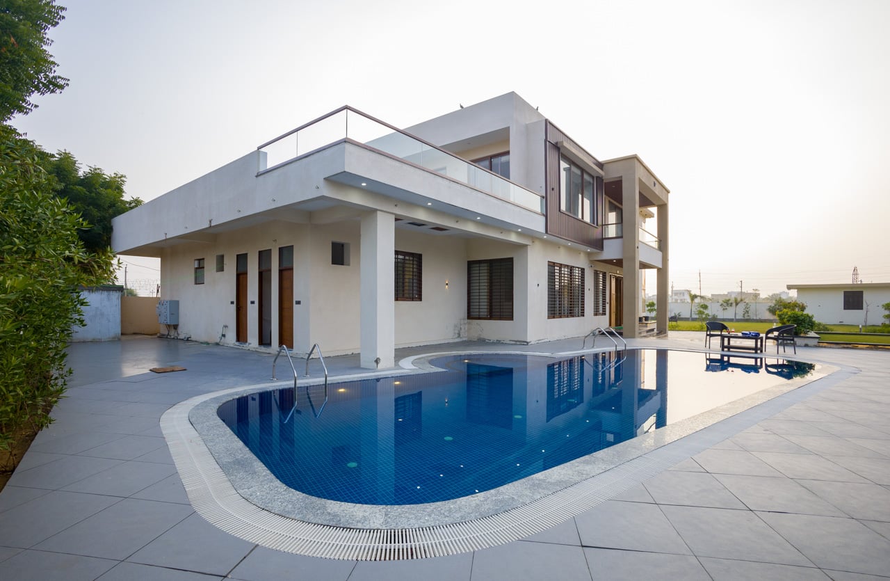 Lush Haven - Image 5