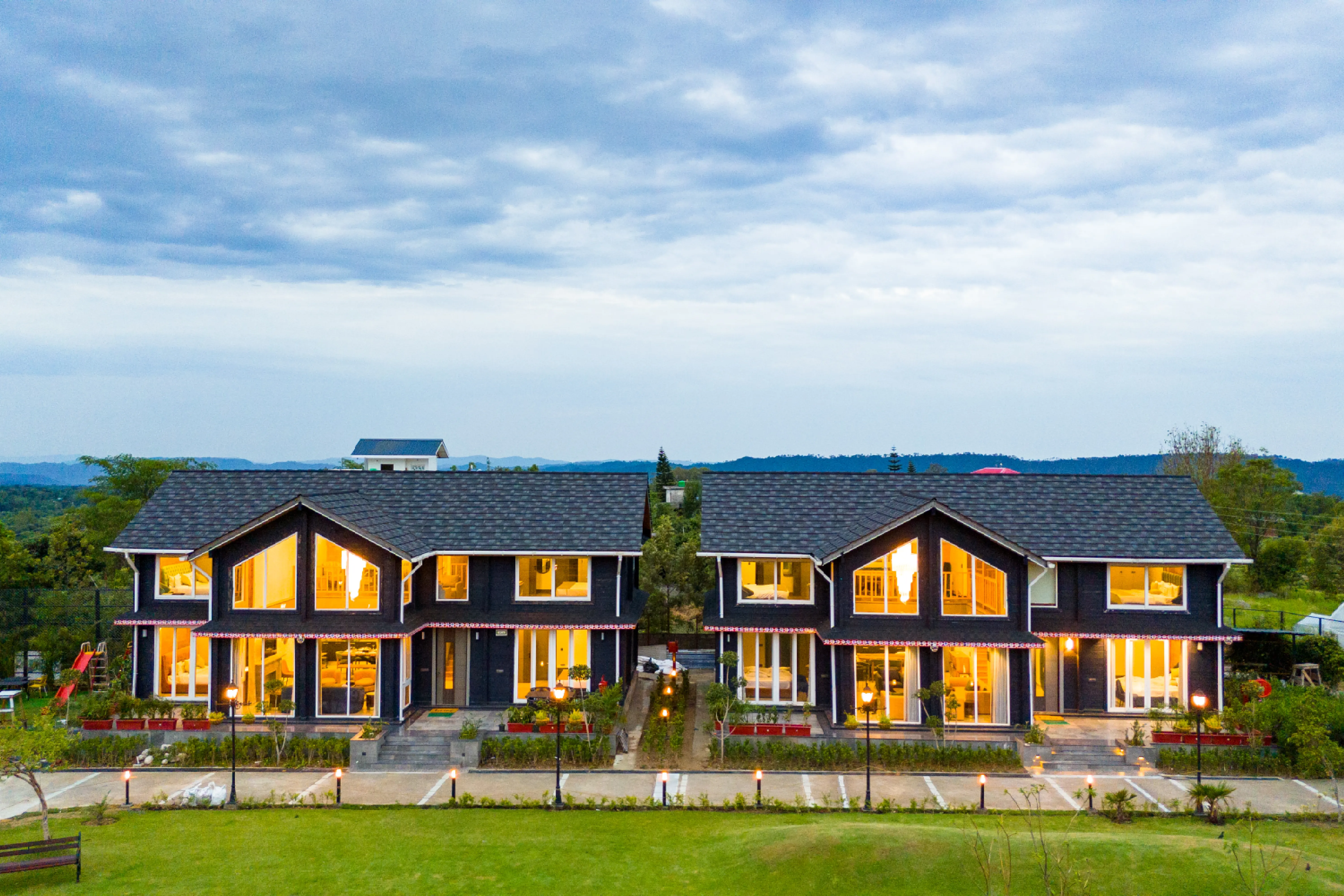 Esh Cottages Birch | Hillside 4-BHK Hideaway With Lush Garden, Common Pool, &  Gaming Zone