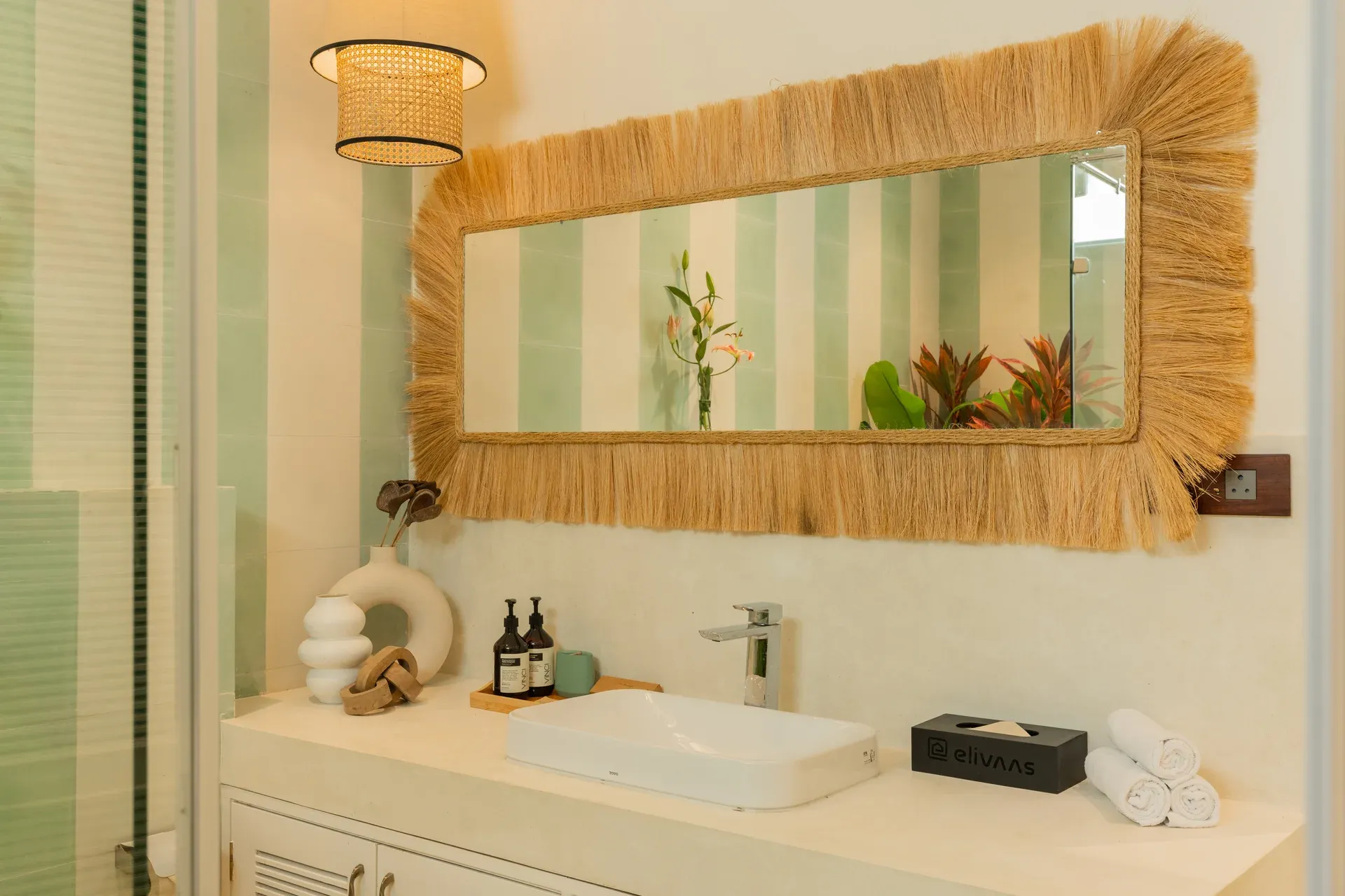 YashGeet Villa | 4-BHK | Pvt Pool | Terrace | Garden | Jacuzzi