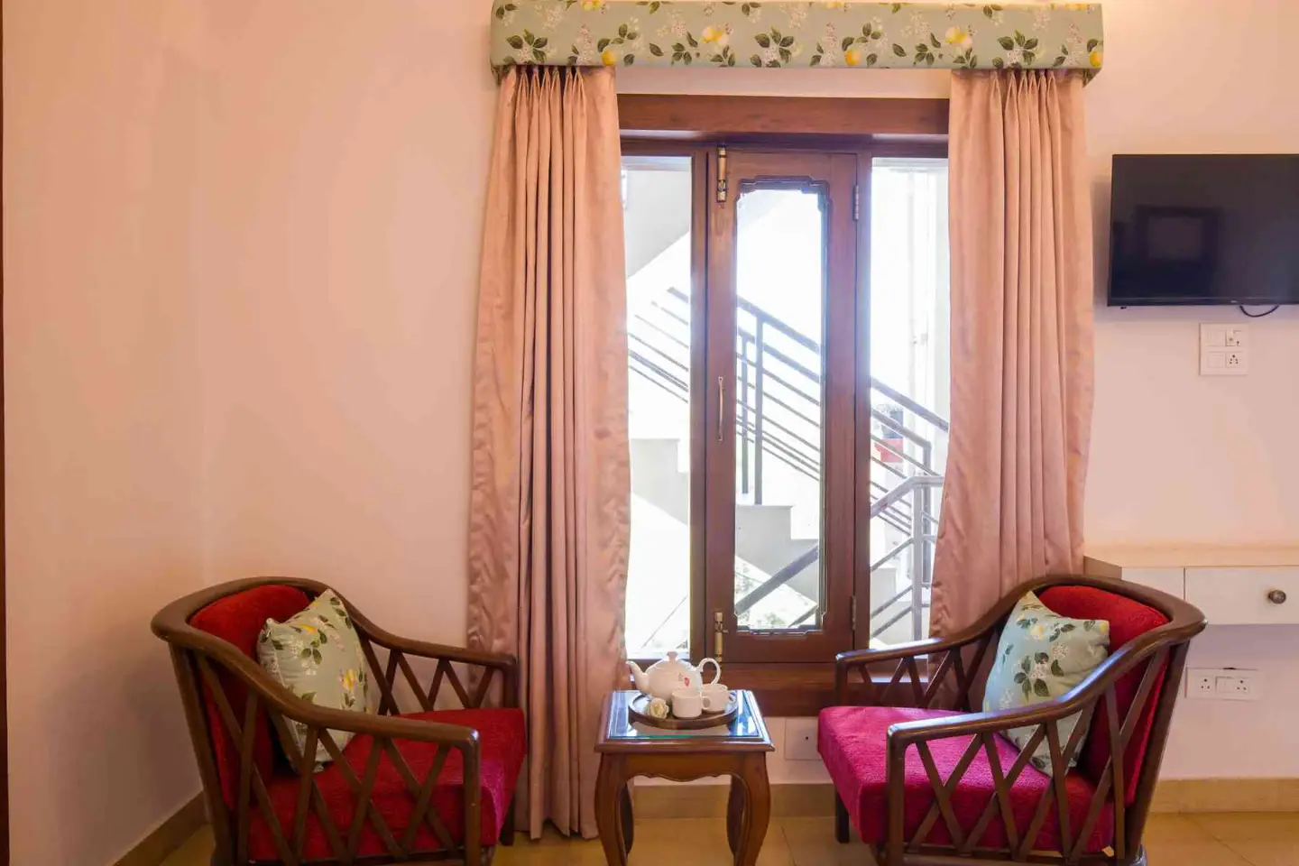 Sukhmani Cottage | 5-BHK Hilltop Hideaway With Garden, Terrace & Scenic Views