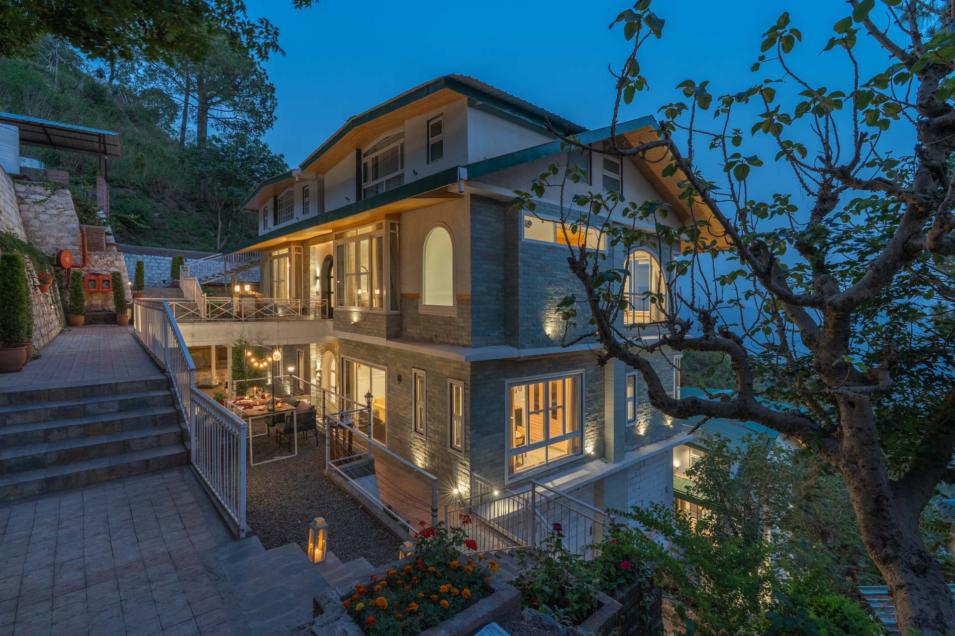 The Ever House - Image 5