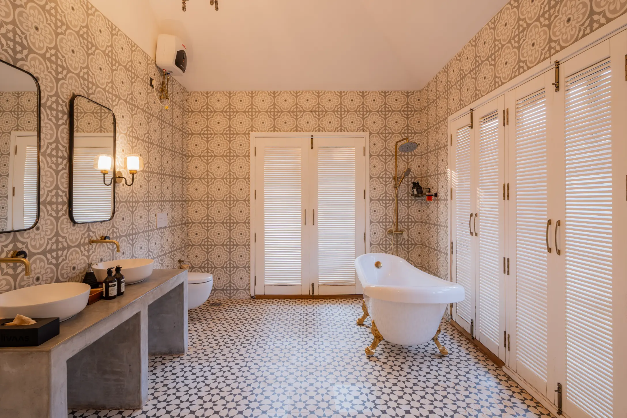 Bogenvilla | Luxe 3-BHK Villa Near Popular Beaches With Private Pool