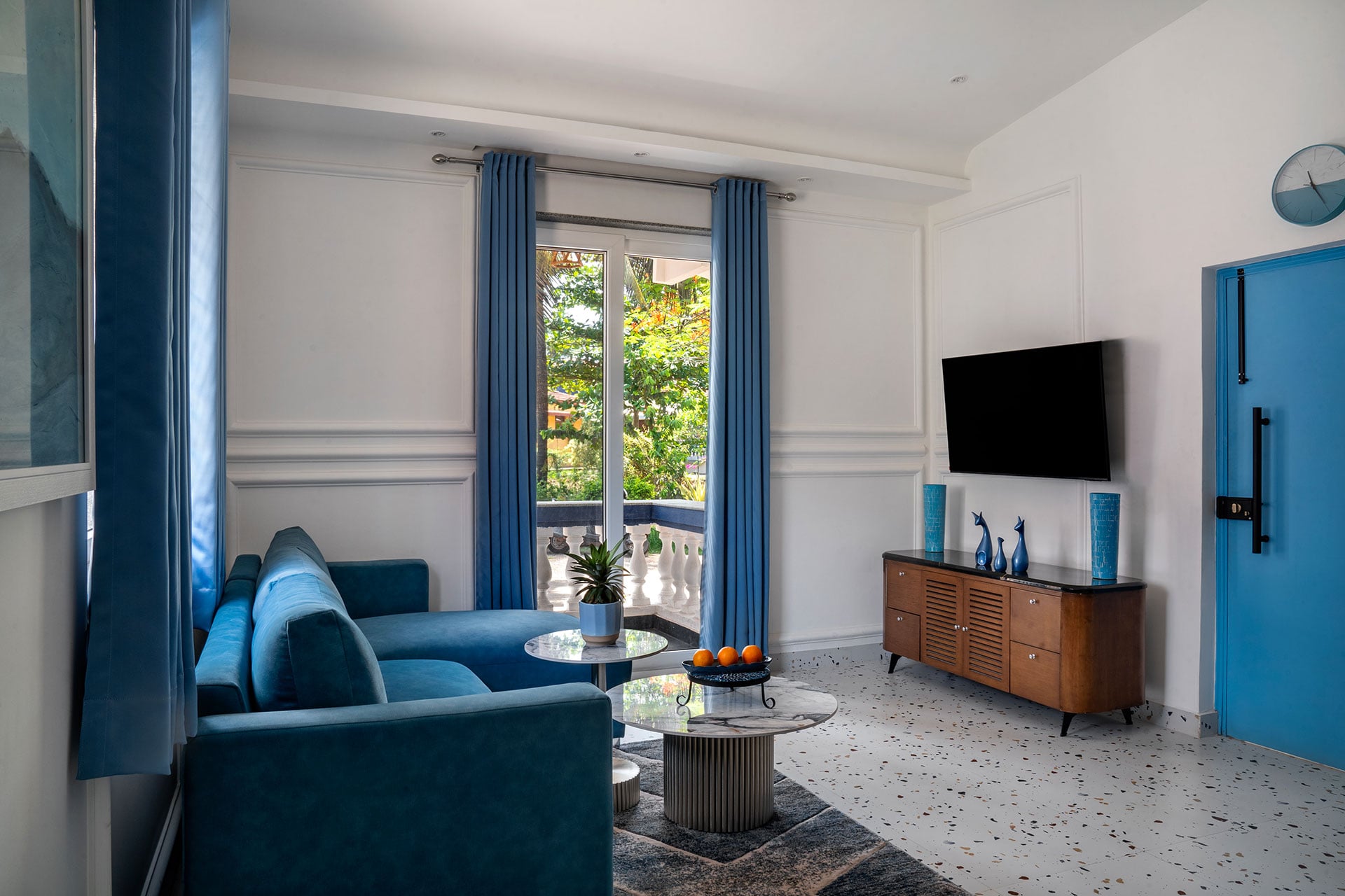 Tarika’s Santorini Hideaway