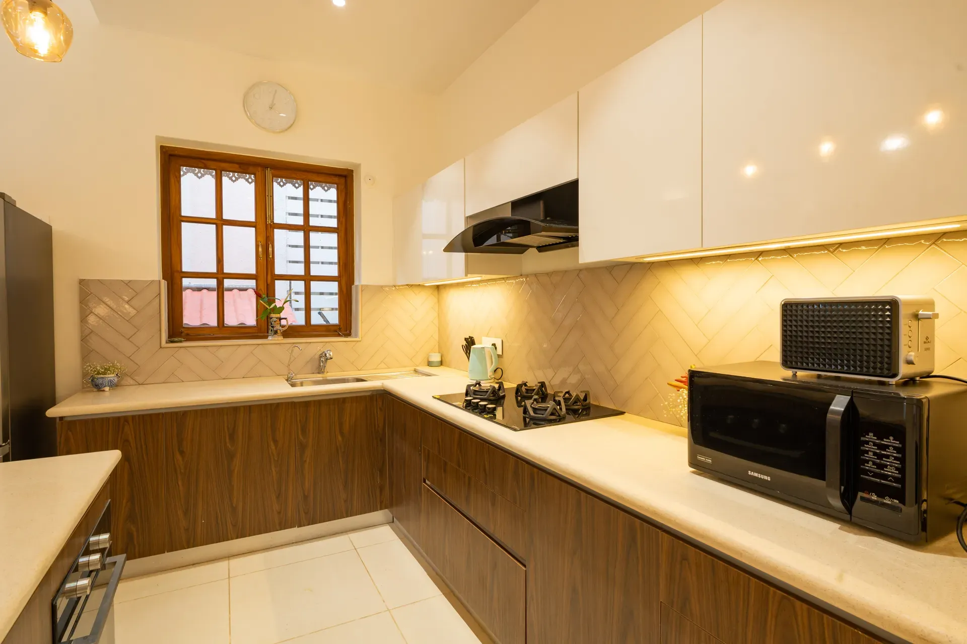 Lumin | 4-BHK | Pvt Pool | Garden | Bar