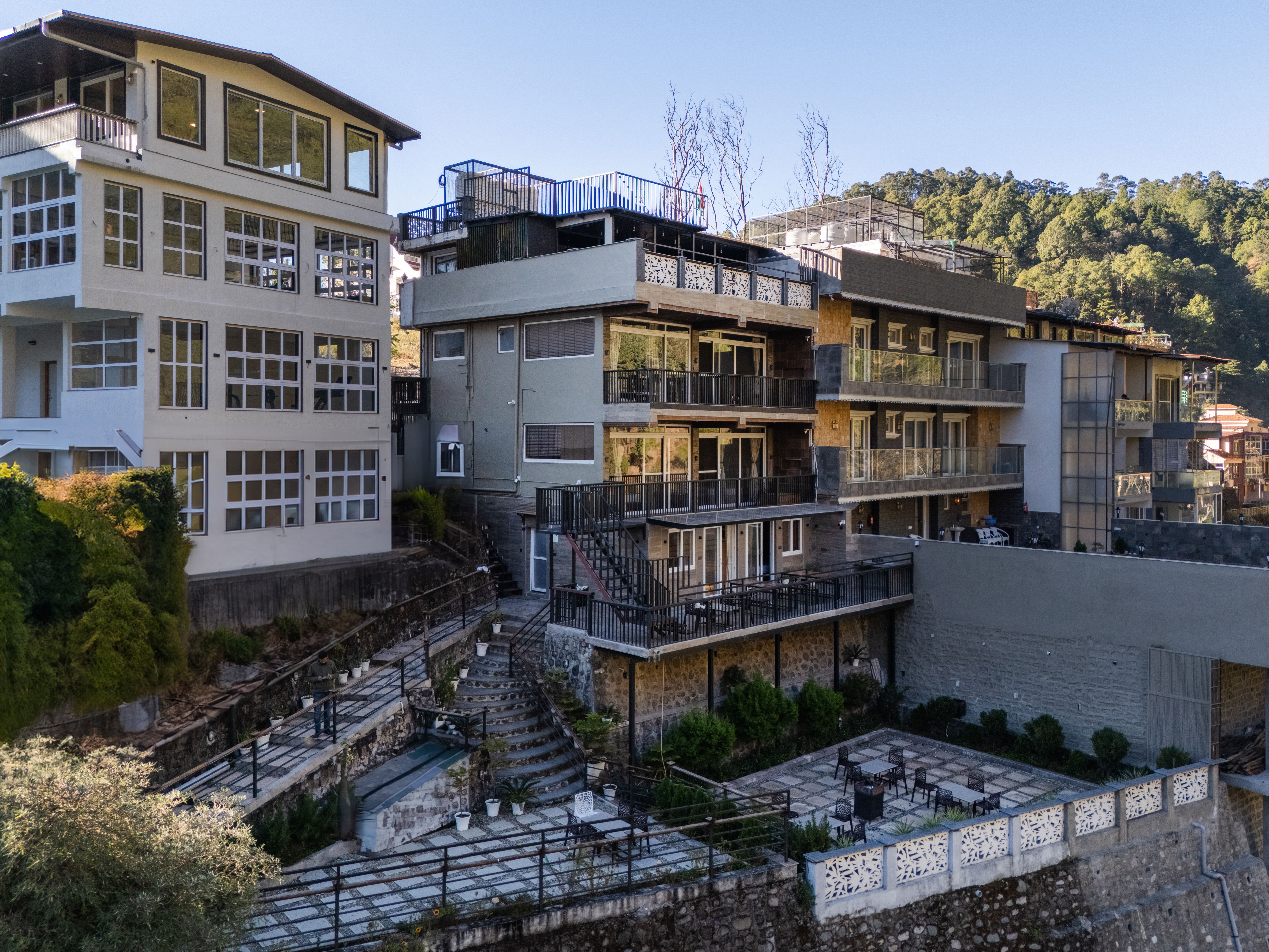 Lakefront Escape | Charming 2-room Suite with Sit-out area, Lake Views & Outdoor deck