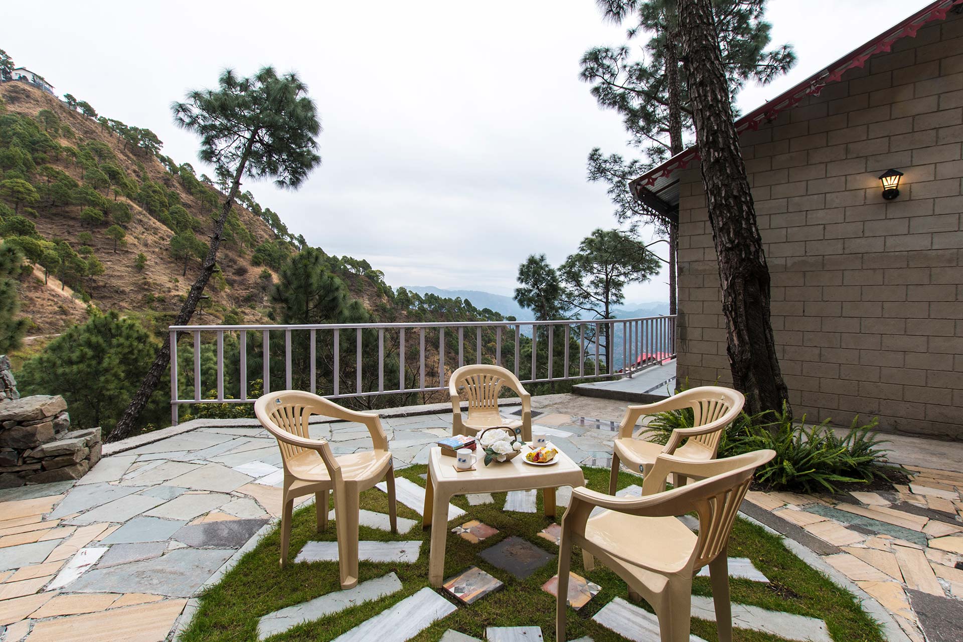 Destine Cottage - Image 3