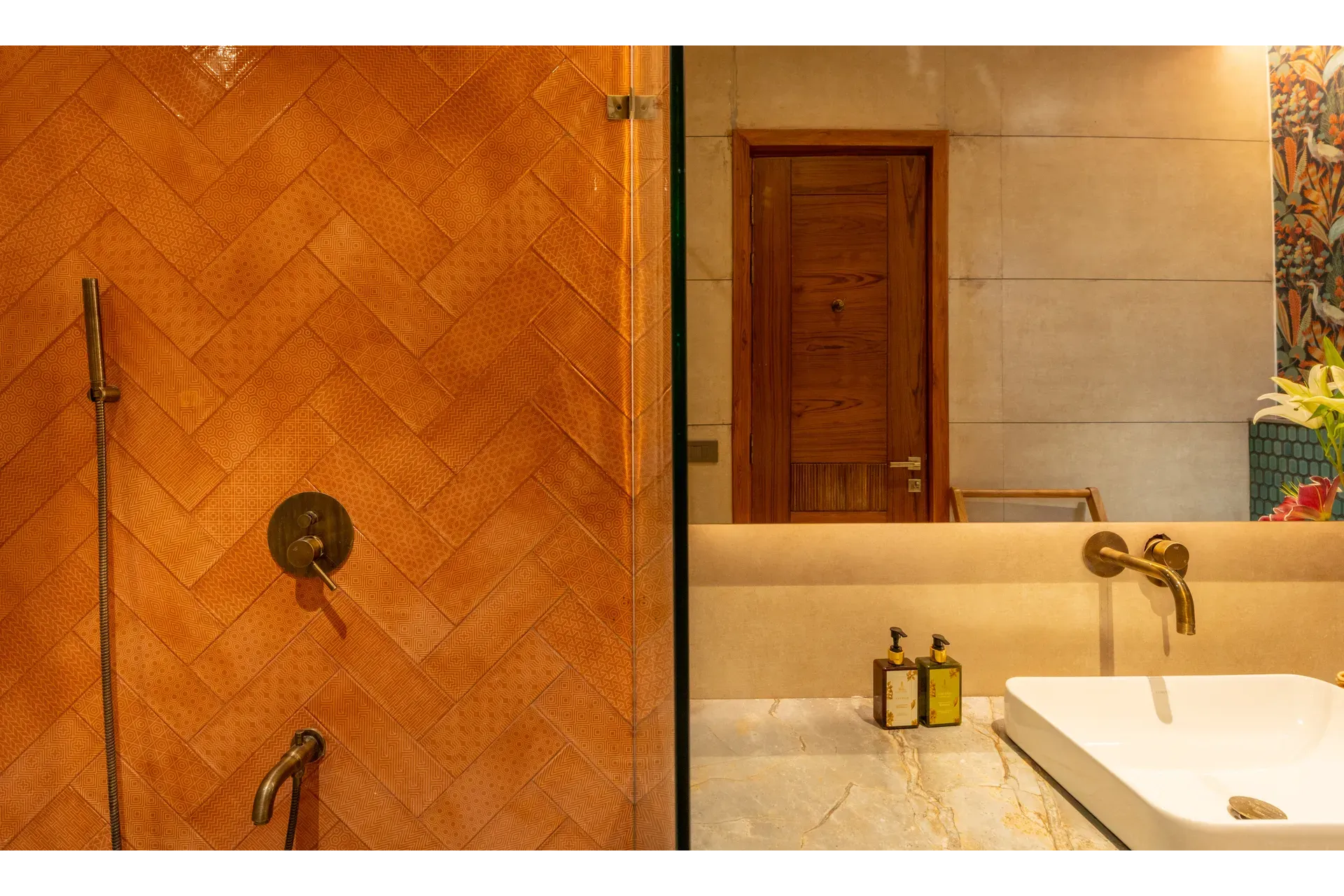 Laguna Pulse | Luxe Pet-friendly 4-BHK Retreat With Private Pool, Garden & Bar