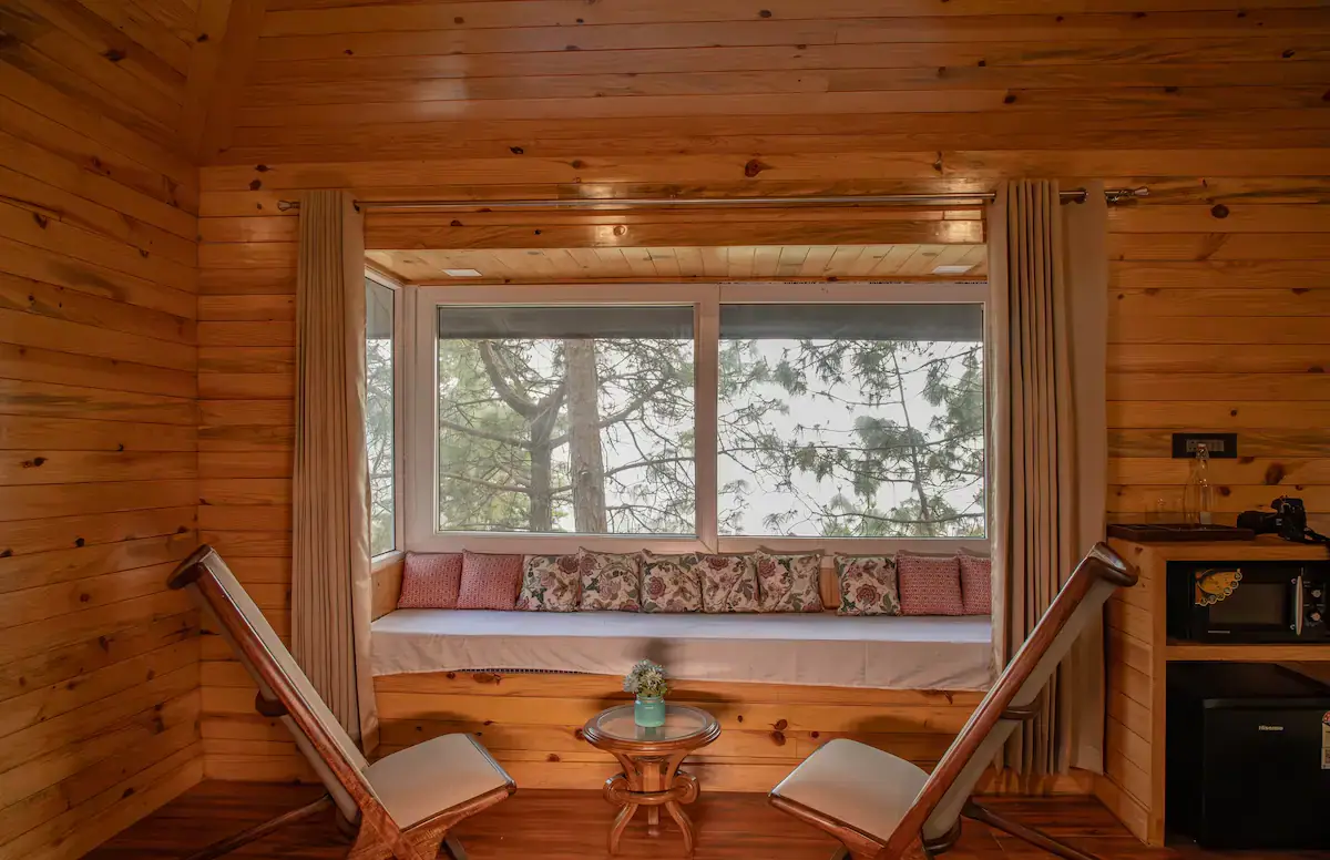Srivasa - Misty Pine Cottage, Mussoorie