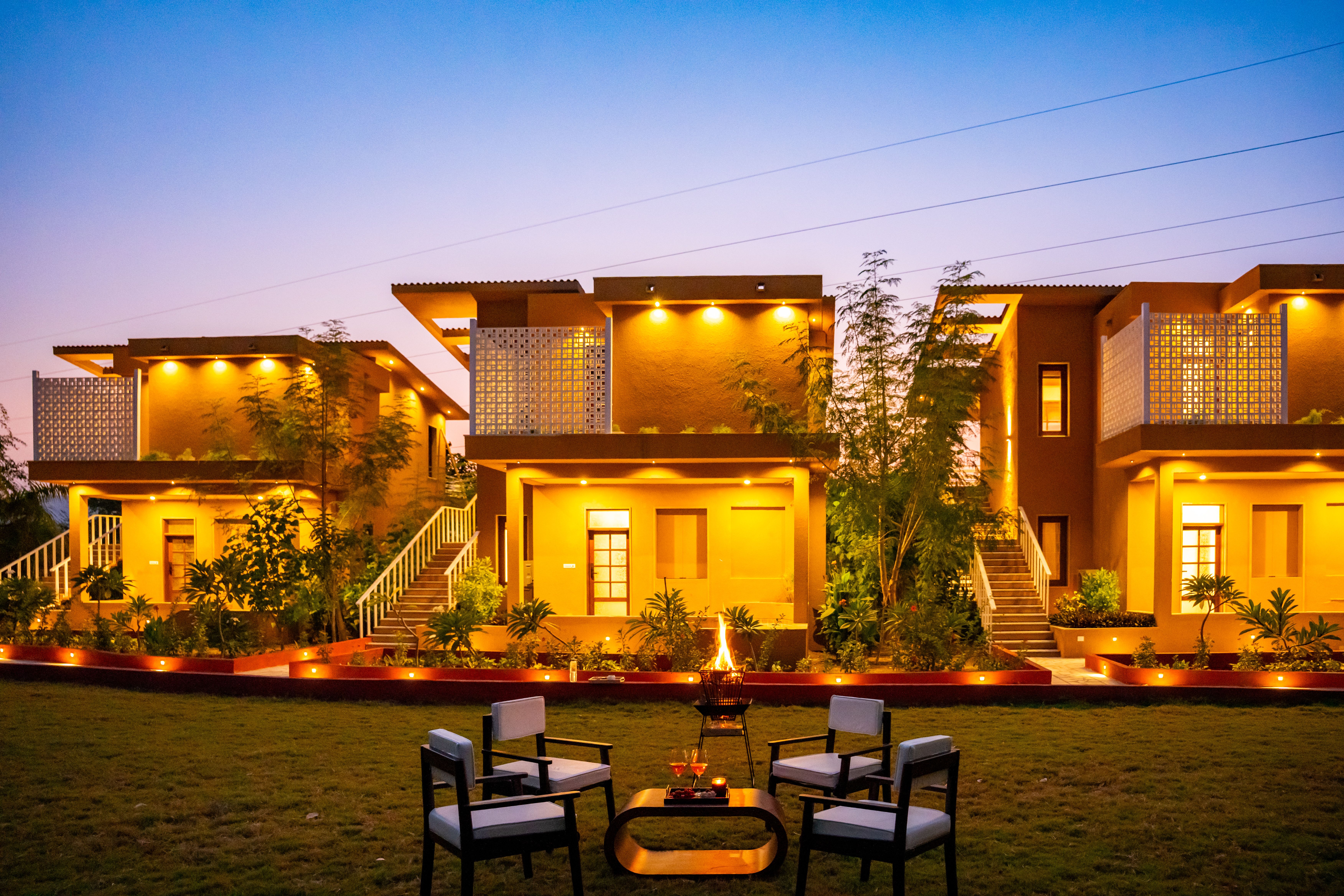 Viresco | 1 Room Retreat With Plunge Pool, Shared Pool, Common Gardens, Restaurant & Scenic Aravali & River Views - Image 2