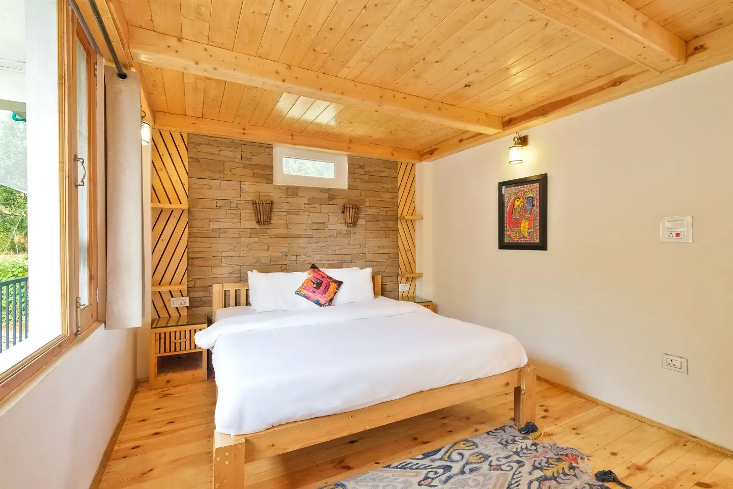 Theog 2BHK Loft with Patio