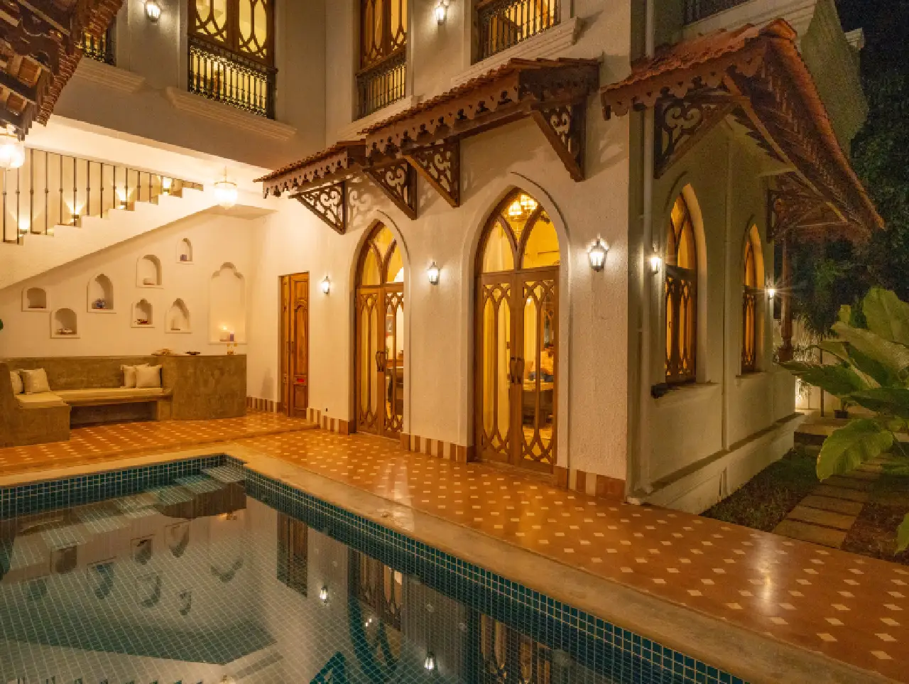 Samukha | Pet-friendly 4-BHK With Private Pool & Garden & Entertainment Lounge