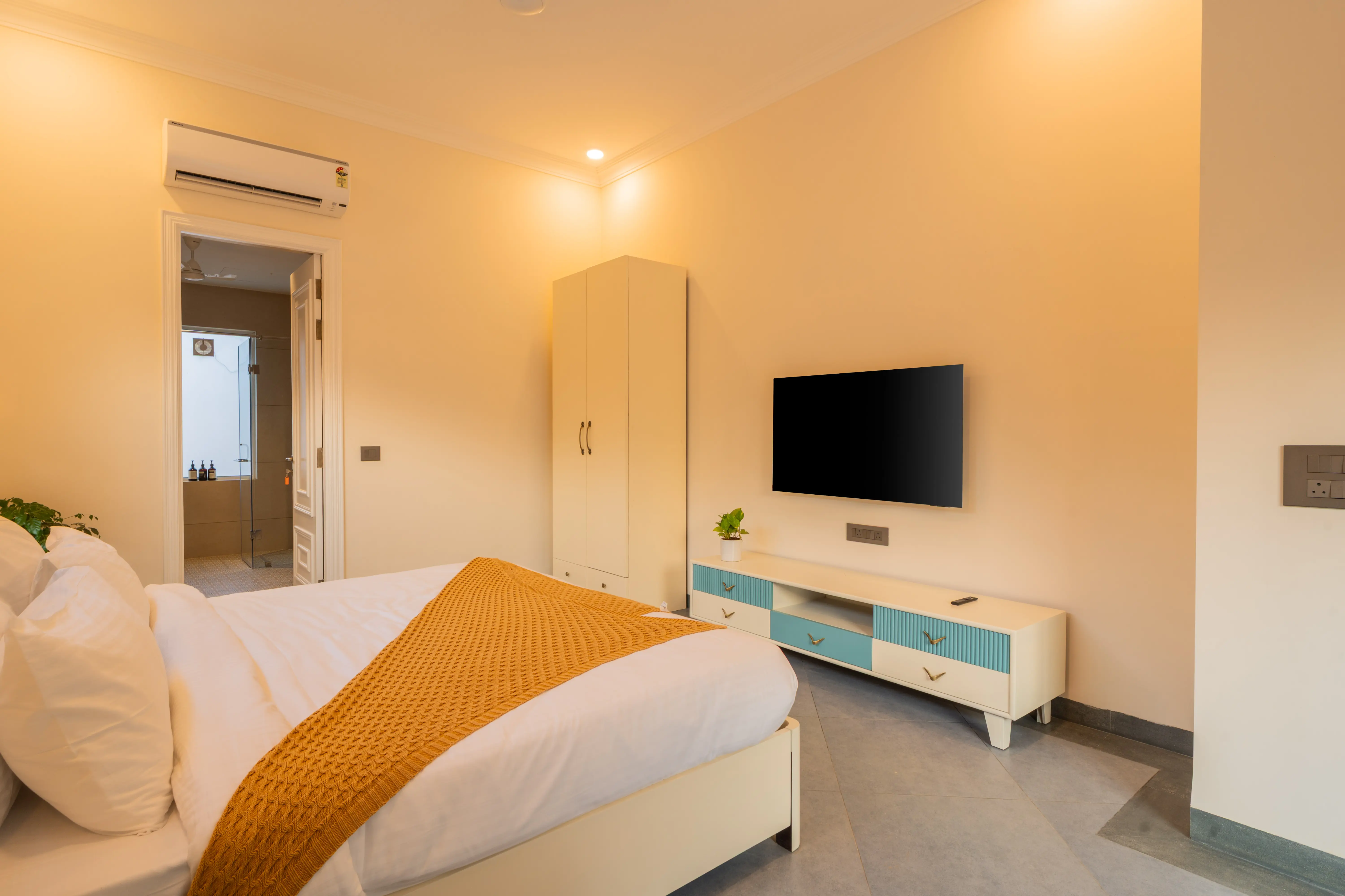 Laguna Encanto | Elegant 4-BHK Retreat Near Anjuna Beach With Private Pool & Terrace