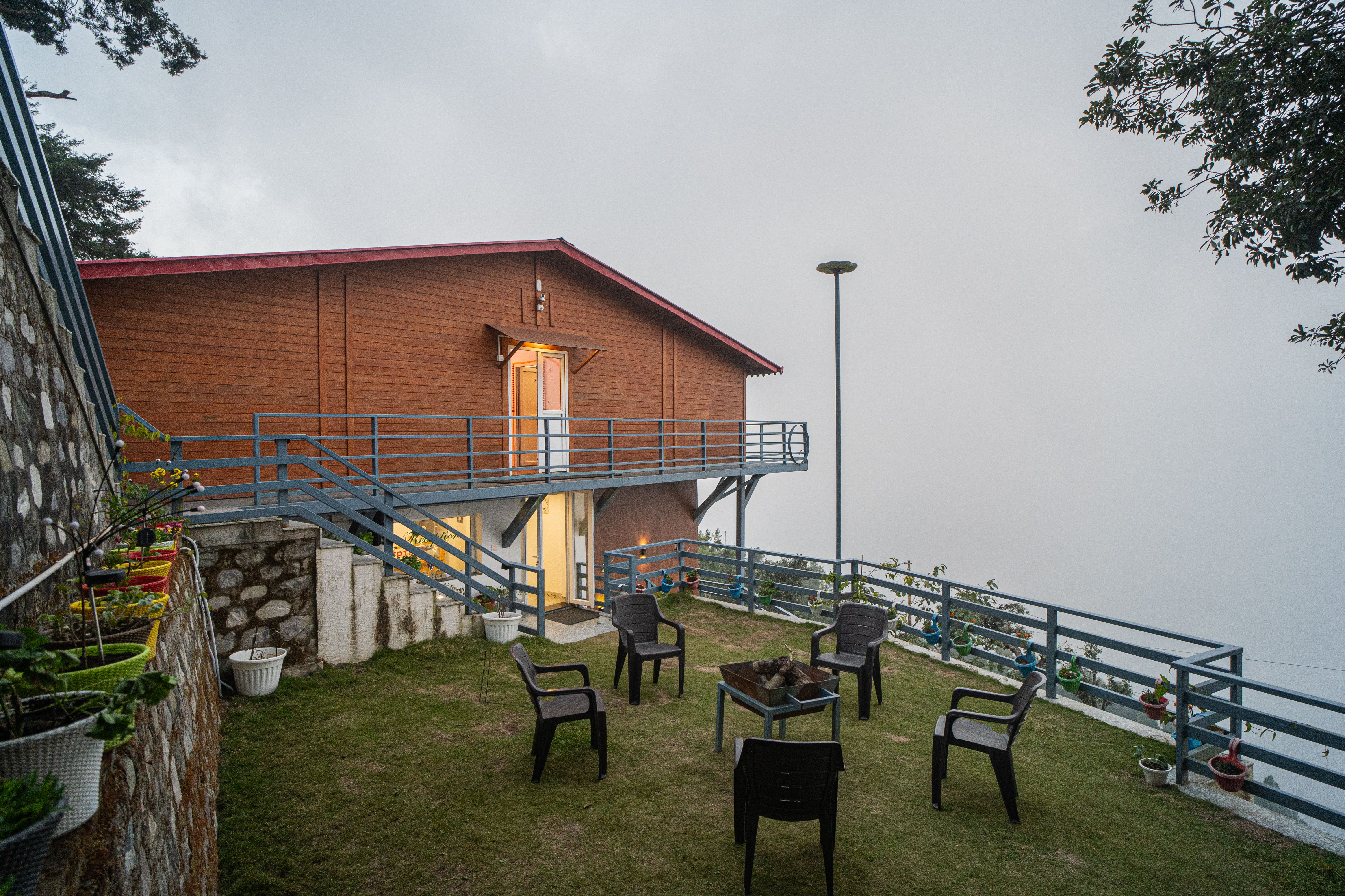 The Urban Escape Nirvana | 1 Premium Room With Hill Views