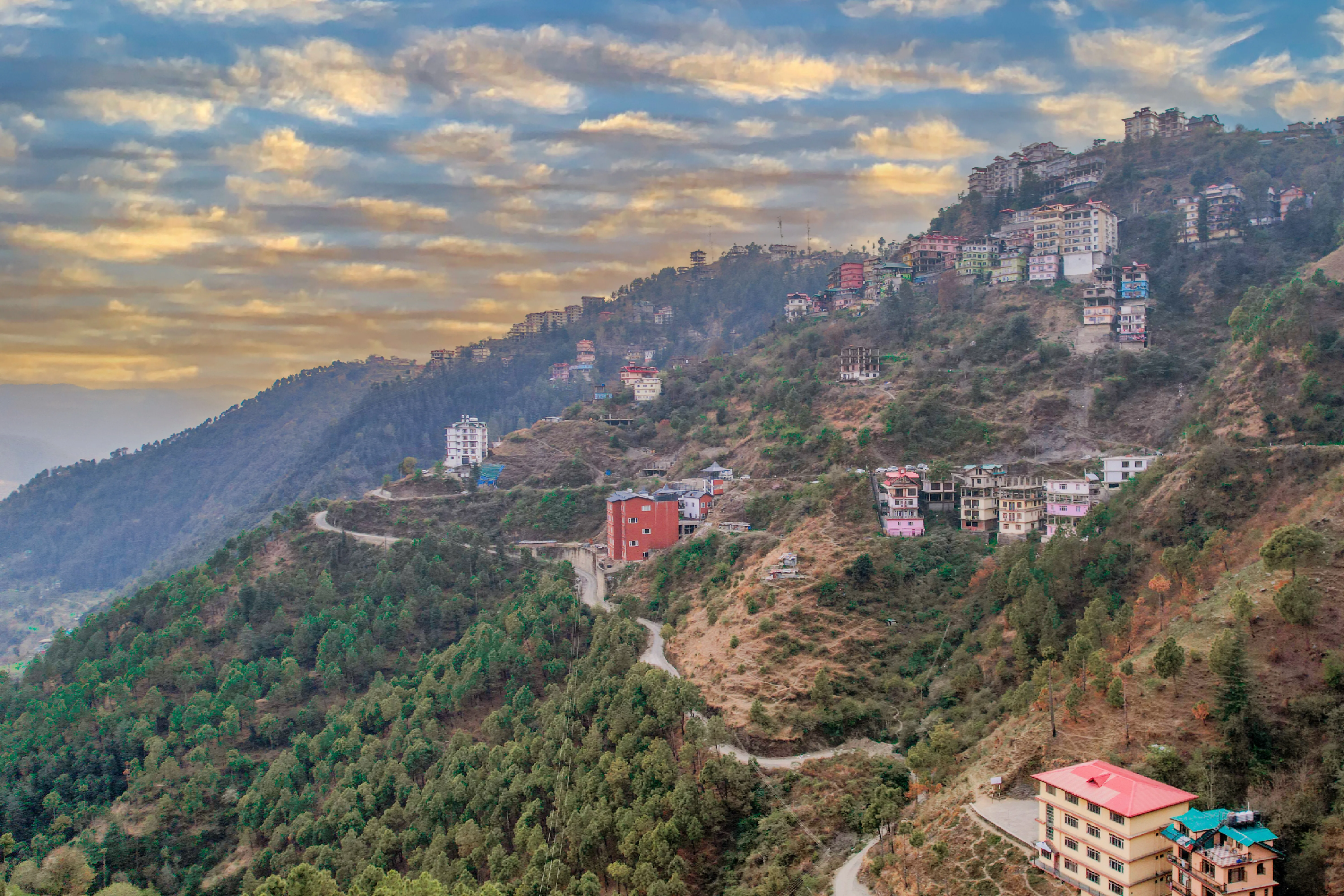 Cliff Trident | 3-BHK With Mountain Views - Image 3