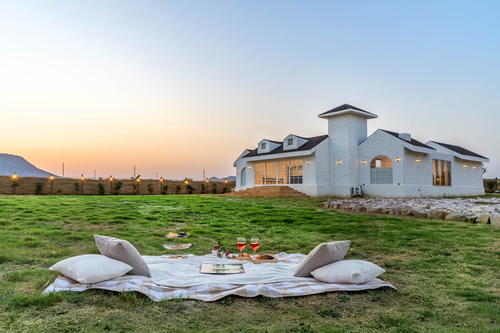 The Leo's Manor - Image 3