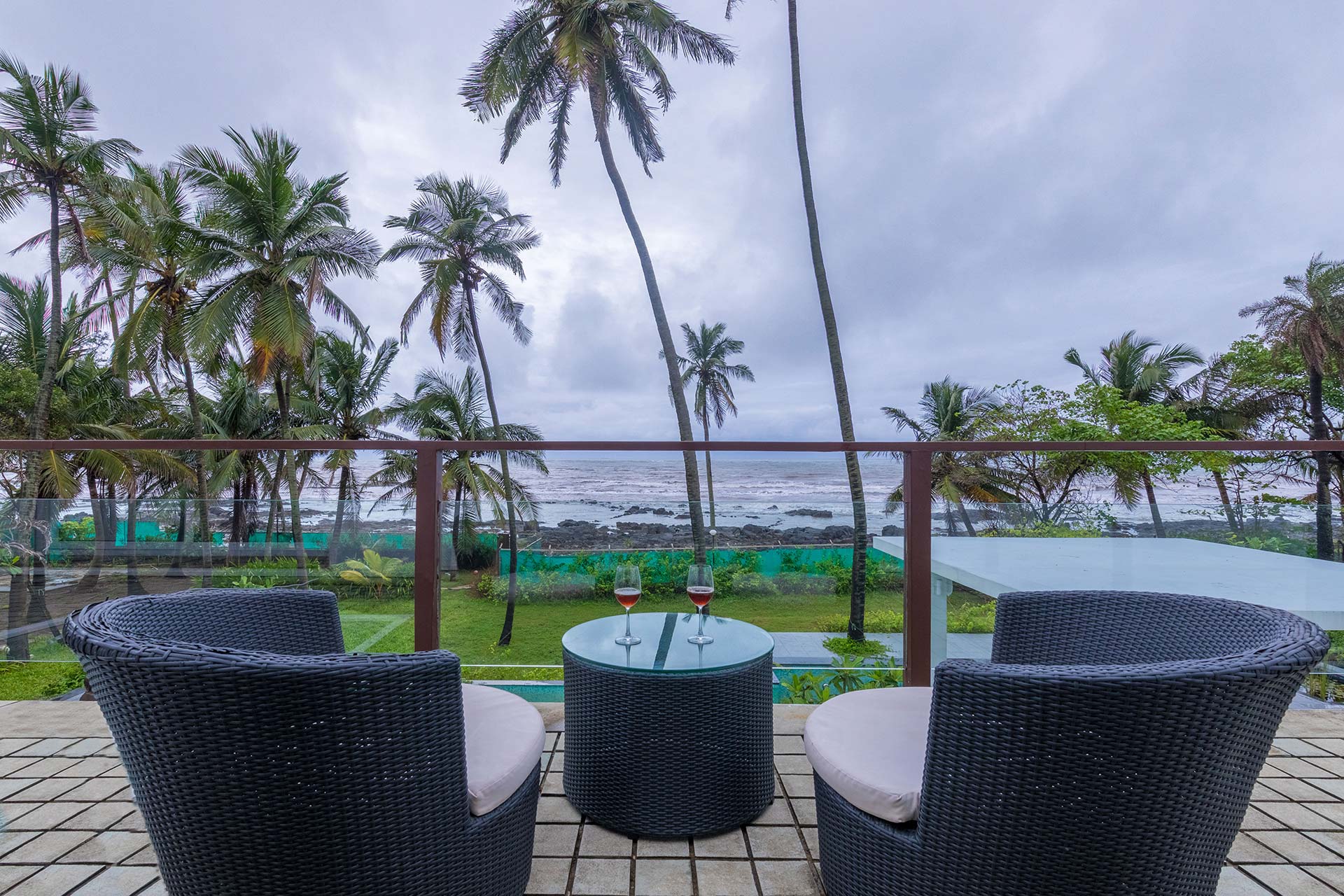 Oceanic Retreat - Image 3