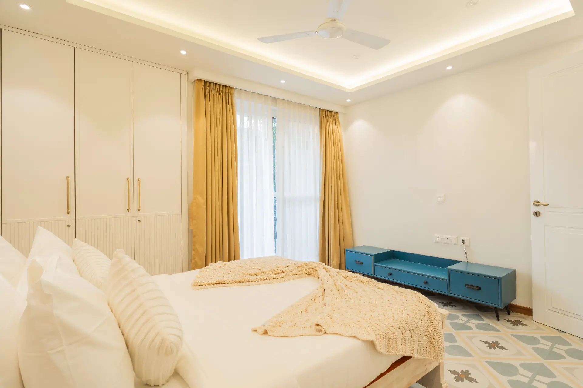 Solace Teal | Charming Pet-friendly 5-BHK Getaway With Private Pool | Grand Dining & 2 living spaces