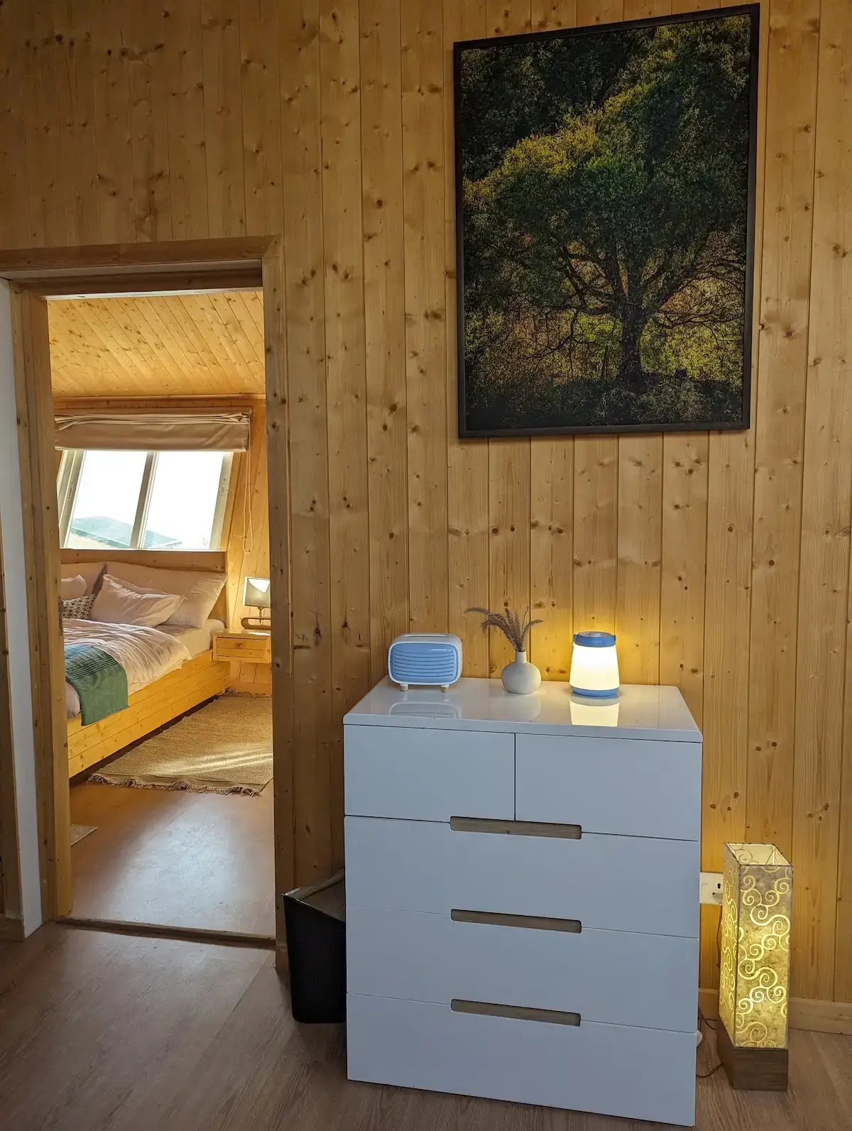 Hyun: Unique, Modern Cottage