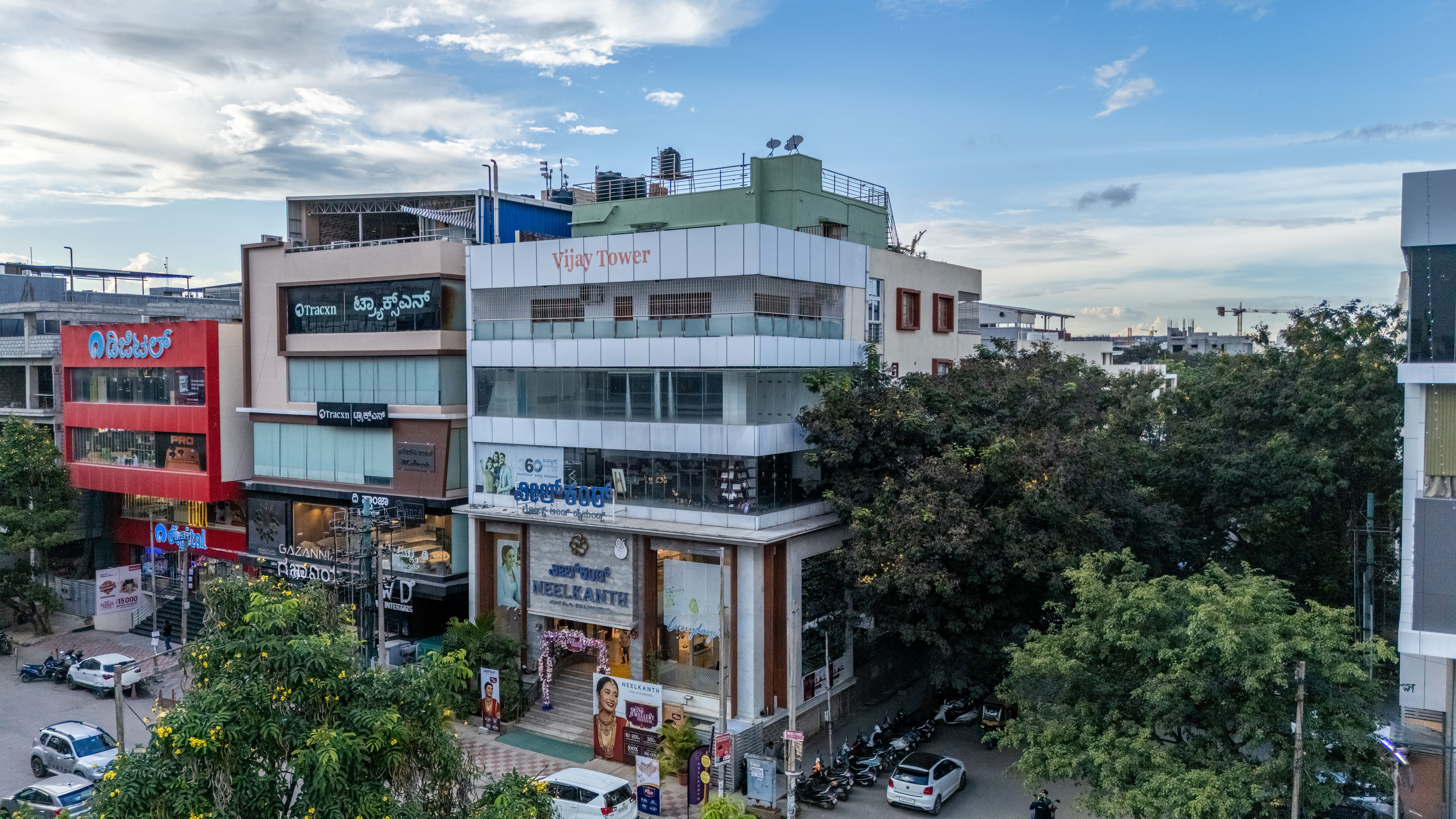 HSR Penthouse | Spacious 4-BHK Apartment with Living, Lounge Area, Study Room, Terrace & Balconies