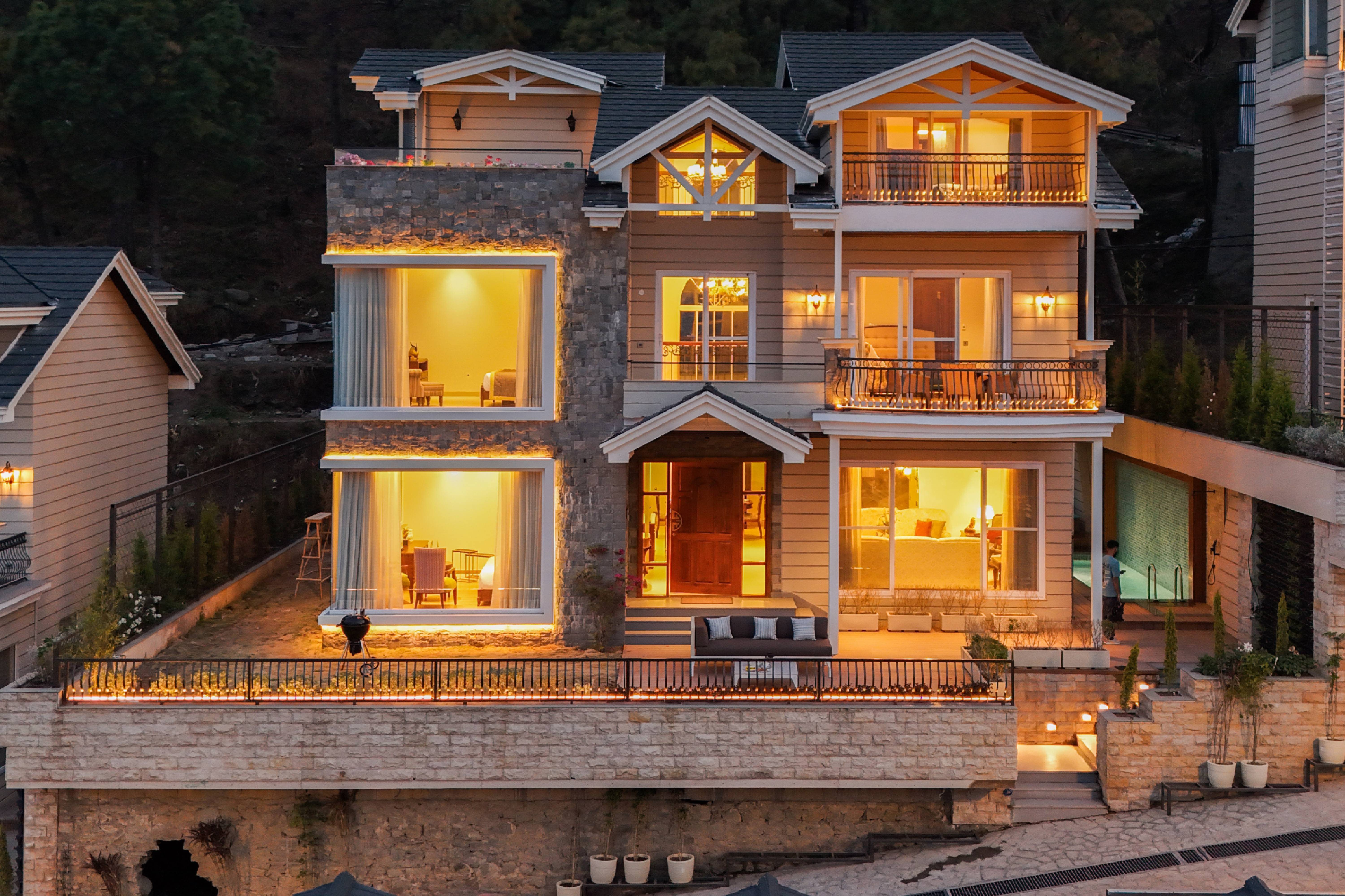 The Royce Rose | Hillside Luxe 4-BHK Villa With Private Pool, Steam Room, Jacuzzi & 360° Hill Views