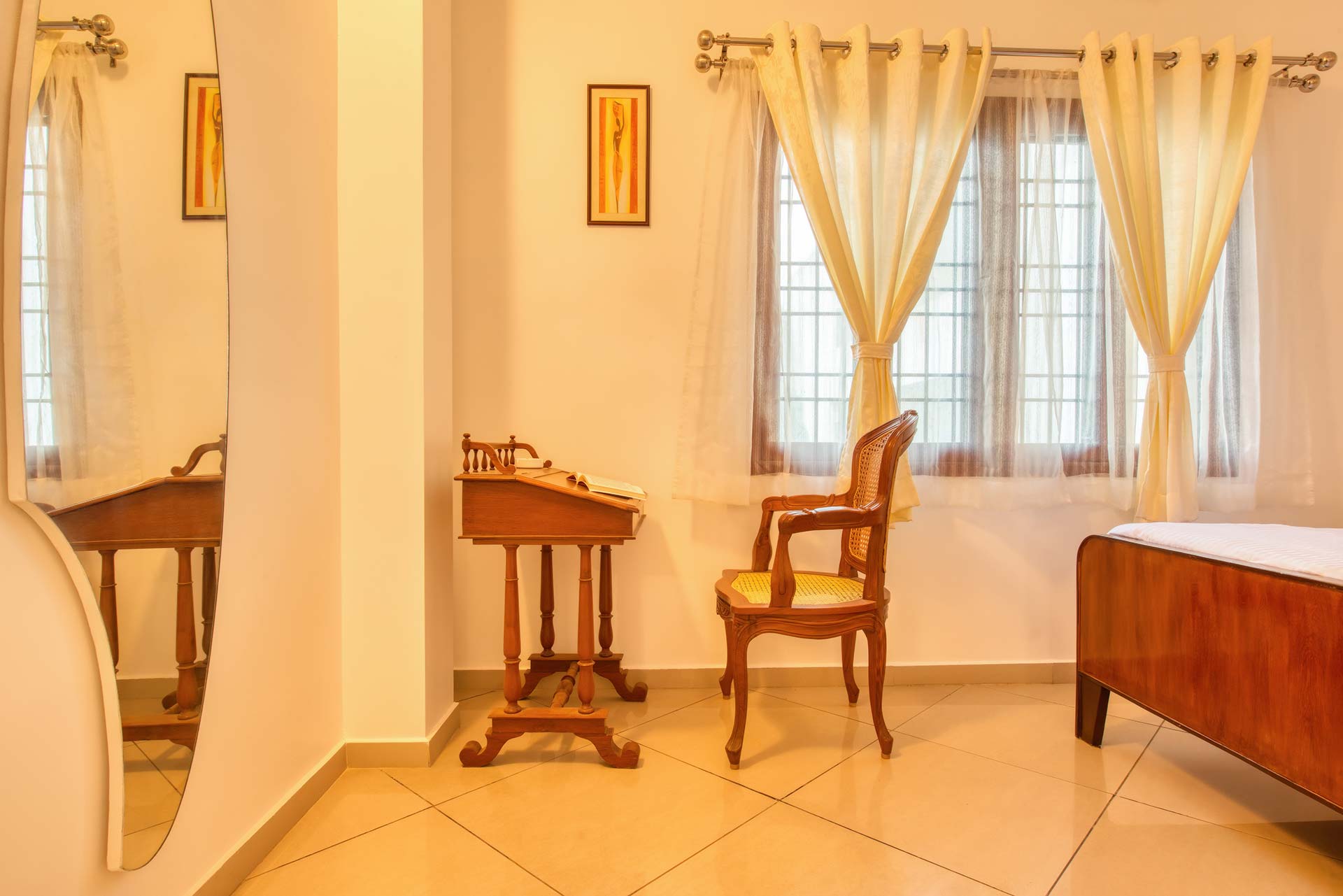 2 Rooms FF @ Chitrita Bhavan