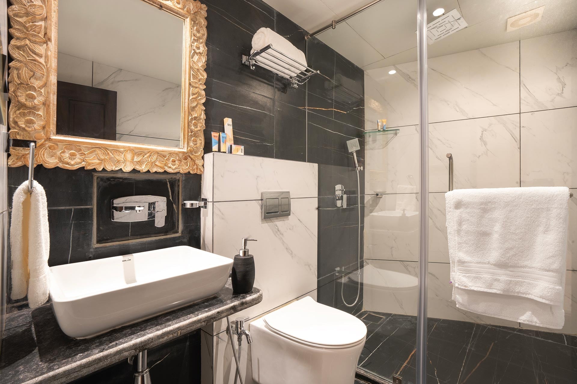 Tree House @ Sula Wada