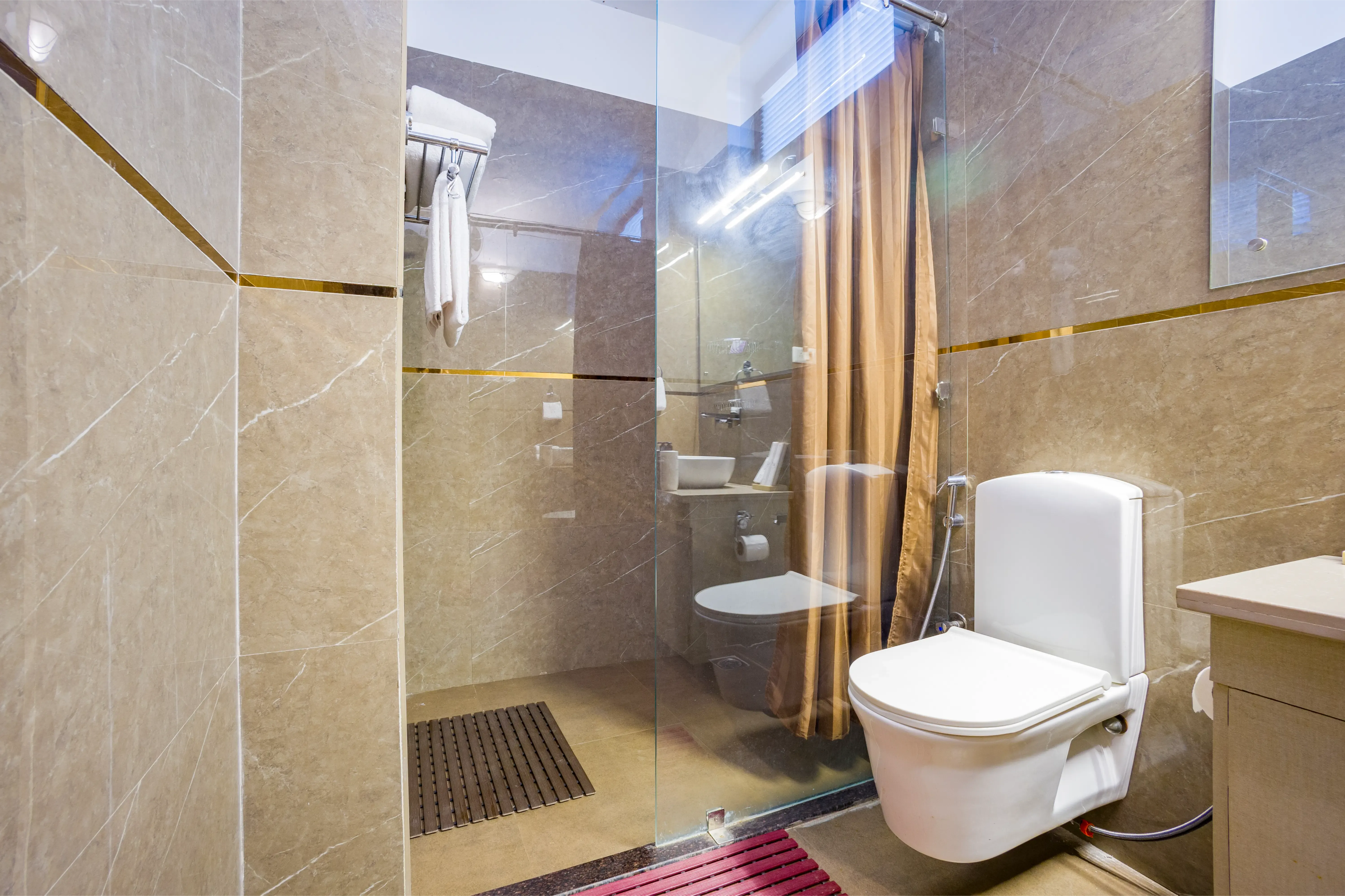 Farm Naturelle | Pet-friendly 3-BHK Farmhouse Near Jim Corbett With Garden, Terrace & Orchards 