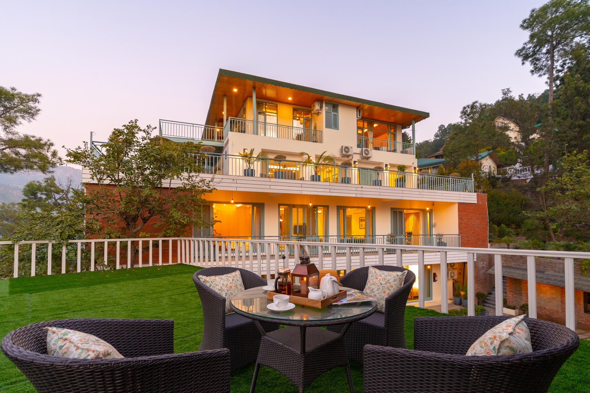 Bliss @ Aykon Estate w/ Outdoor Pool - Image 2