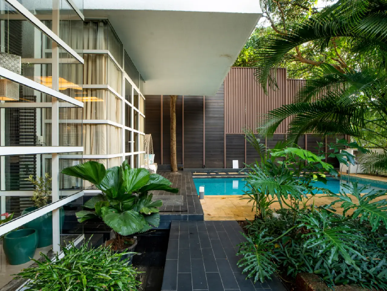 Dahlia | Tropical 4-BHK Villa With Private Pool, Gazebo, Garden | Near Baga & Calangute Beaches - Image 3