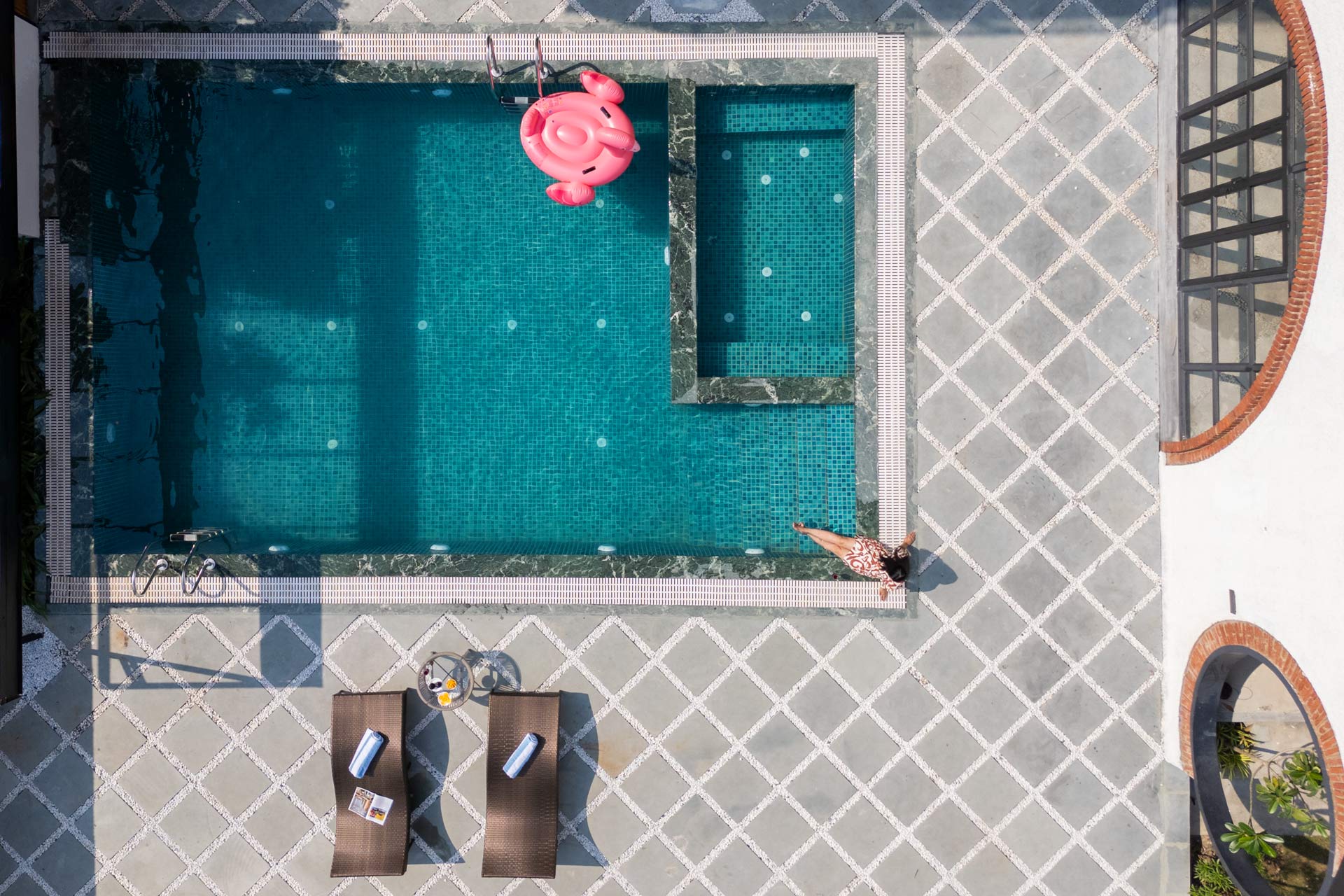 Whispering Arc - Image 3