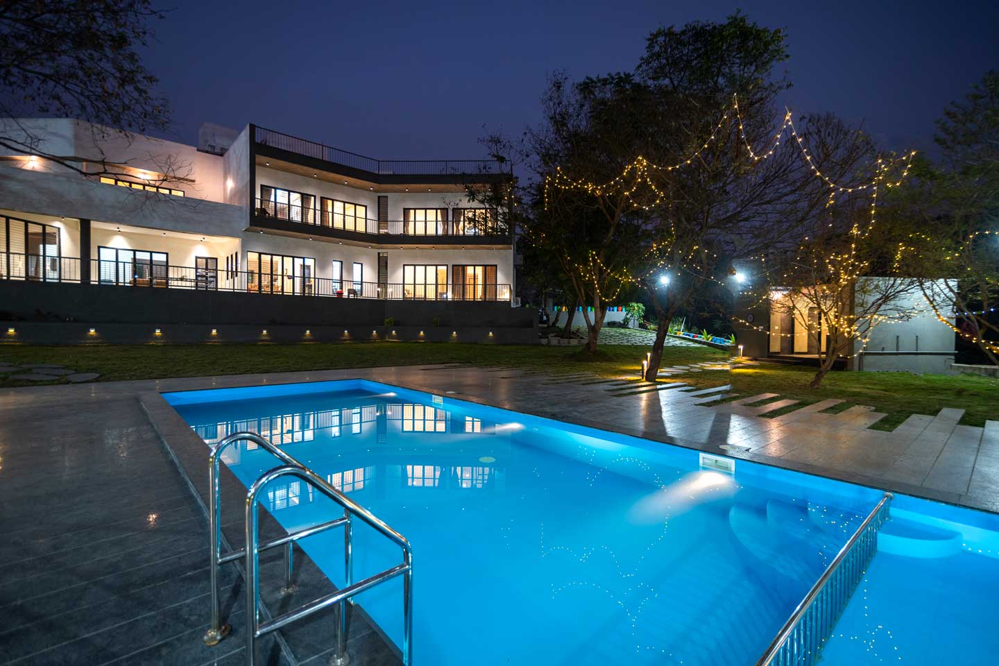 Earth Song - Tulapur