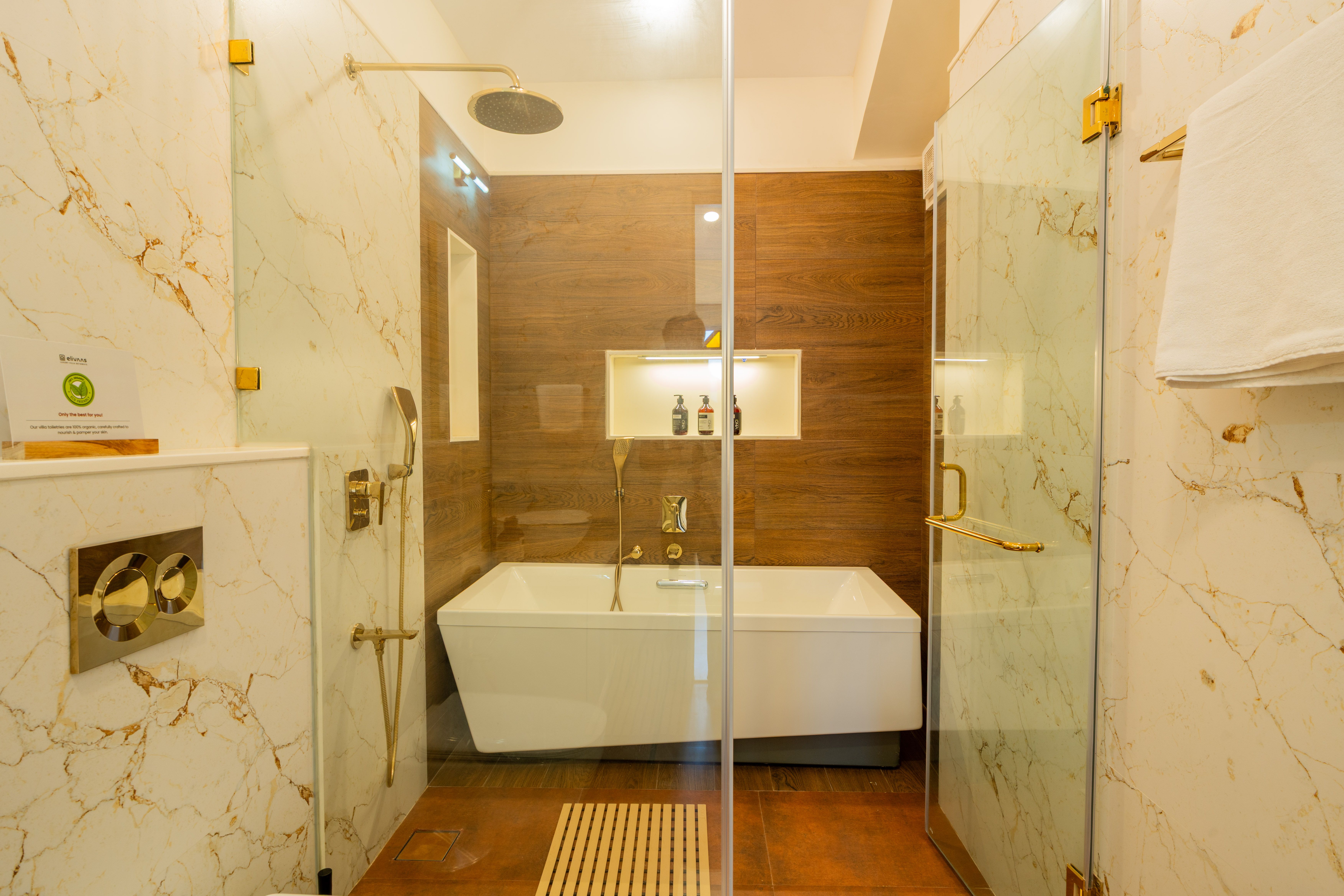 Villa Fleuve | 6-BHK Getaway By the River With Infinity Pool, Lift & Bar Lounge