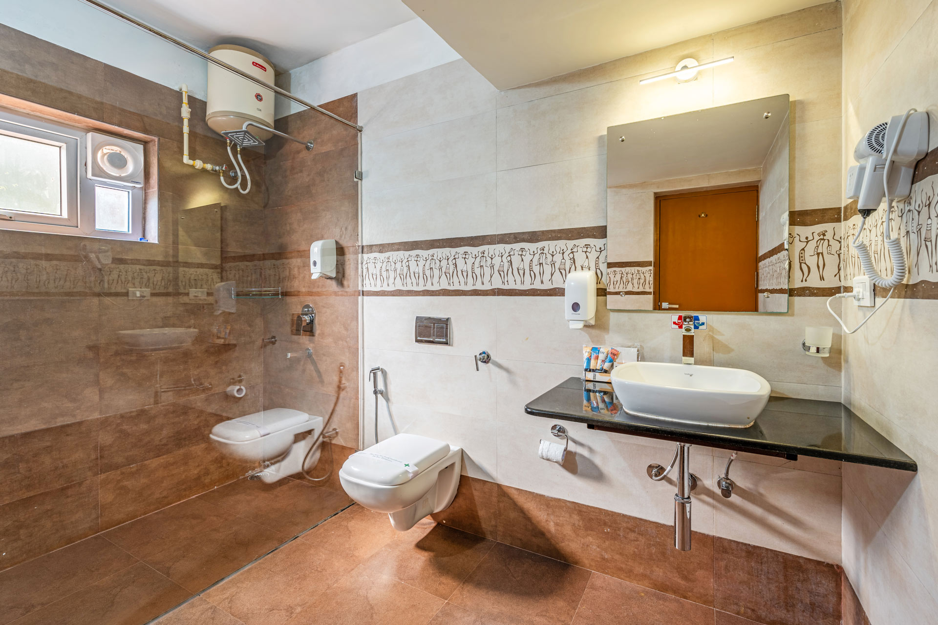 Luxury Room @ Lakshmi Retreat - Kotagiri