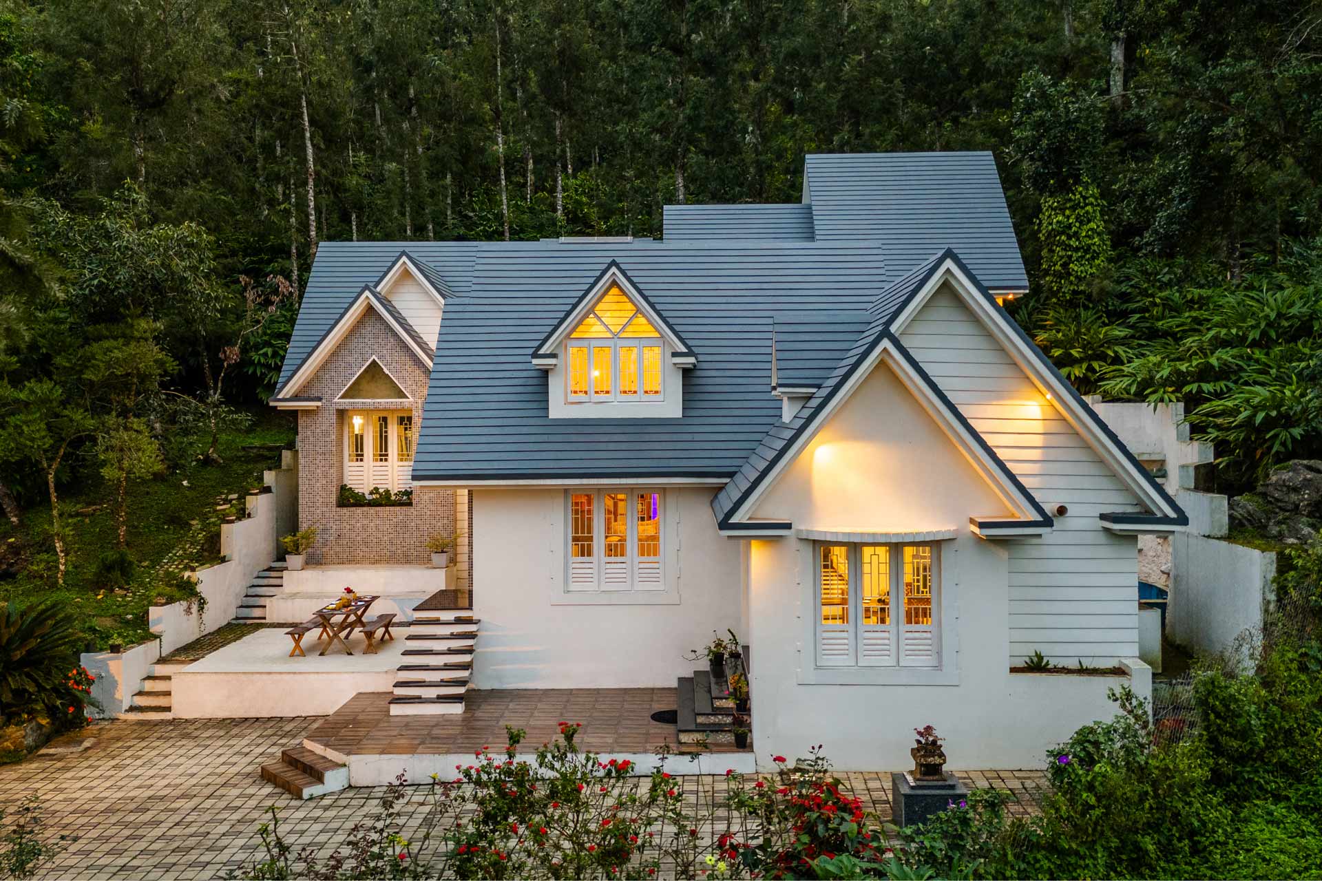 Mathikettan Homestay