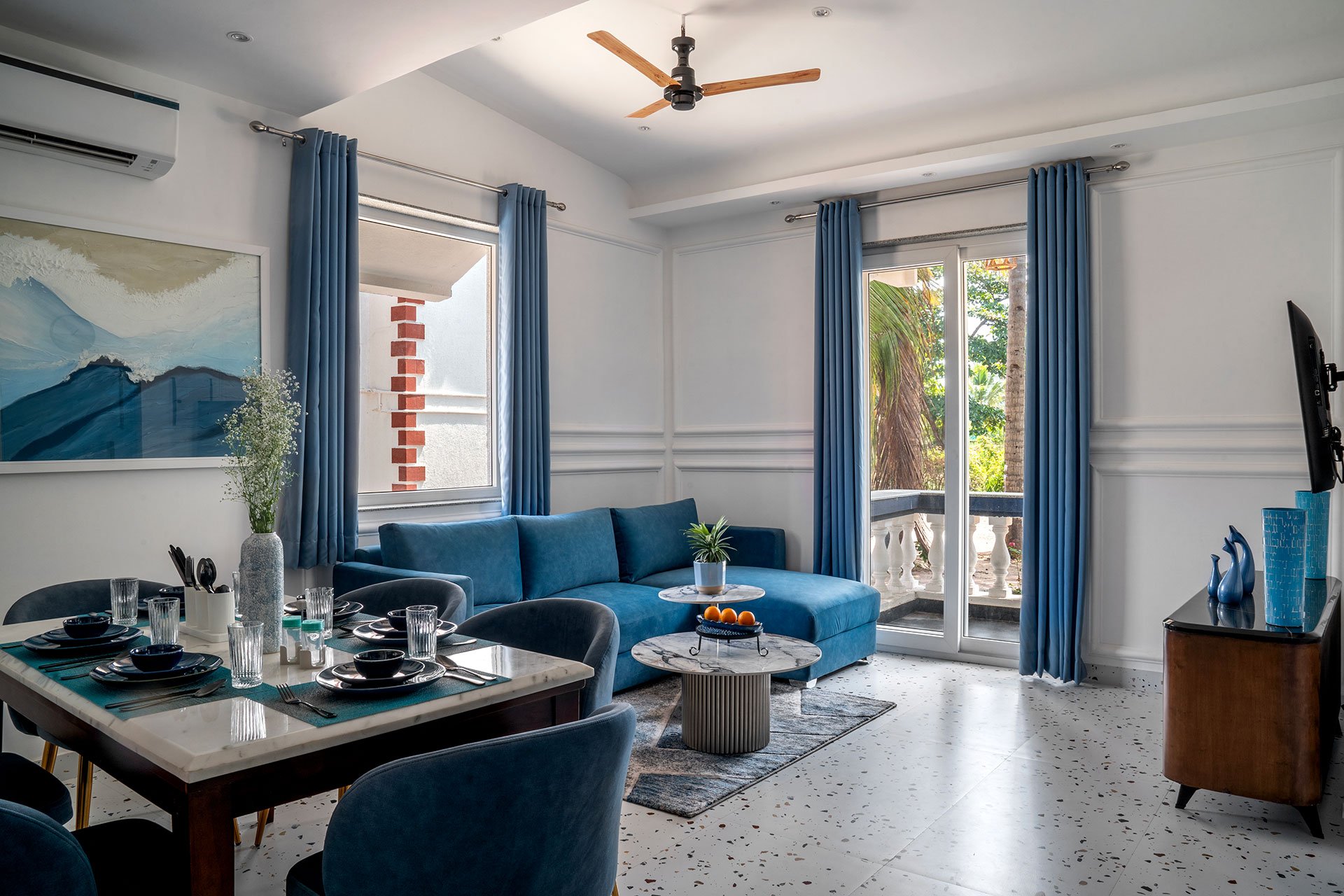 Tarika’s Santorini Hideaway