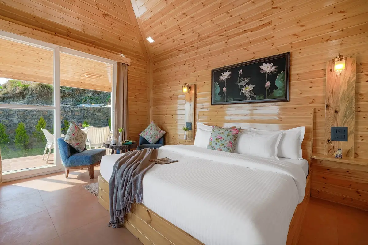Top Tibba - Wooden Cabin with balcony & garden