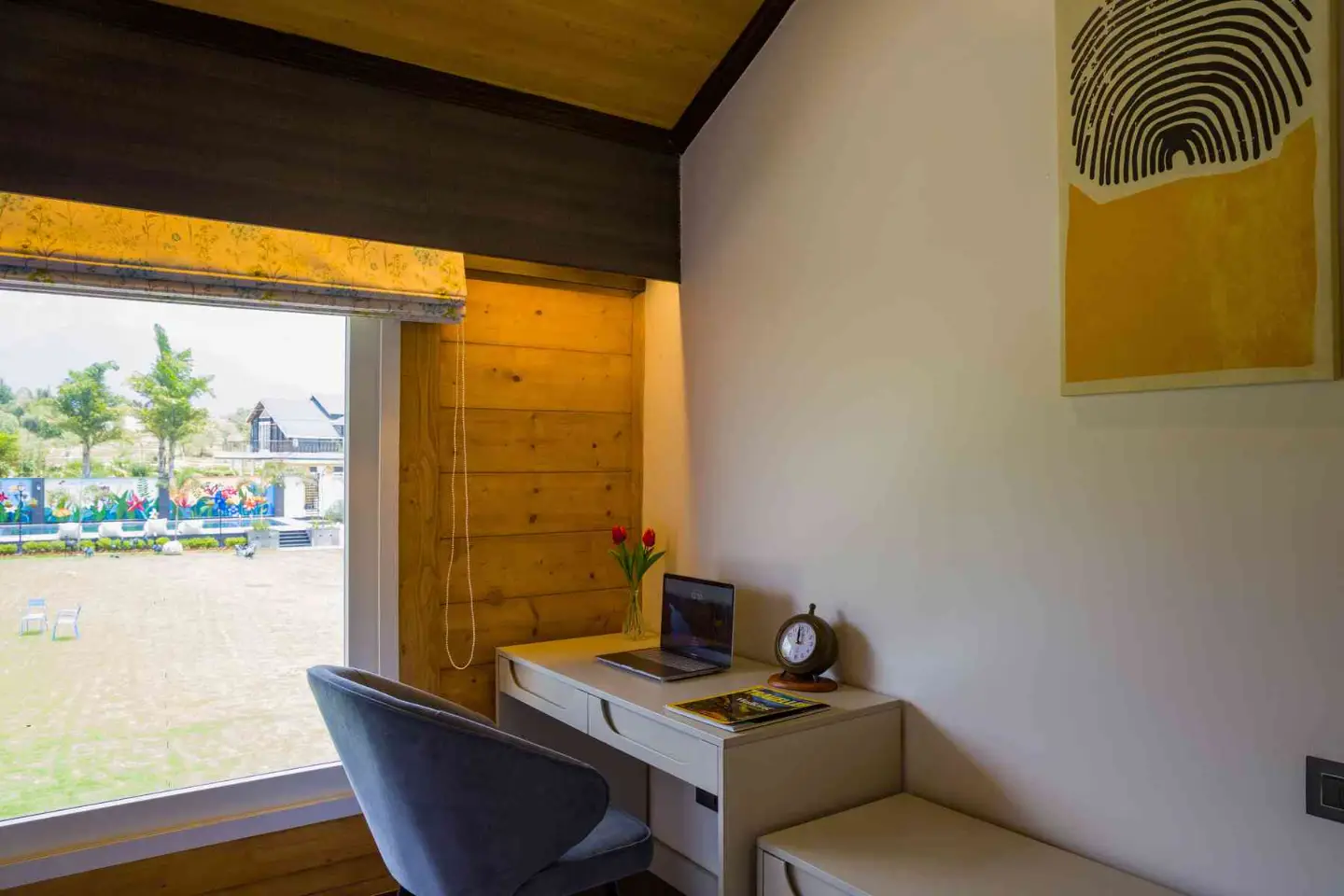 Esh Cottage Birch | Hilltop 4-BHK Retreat with Open-air Jacuzzi, Shared Garden, Pool & Cosy Lounge