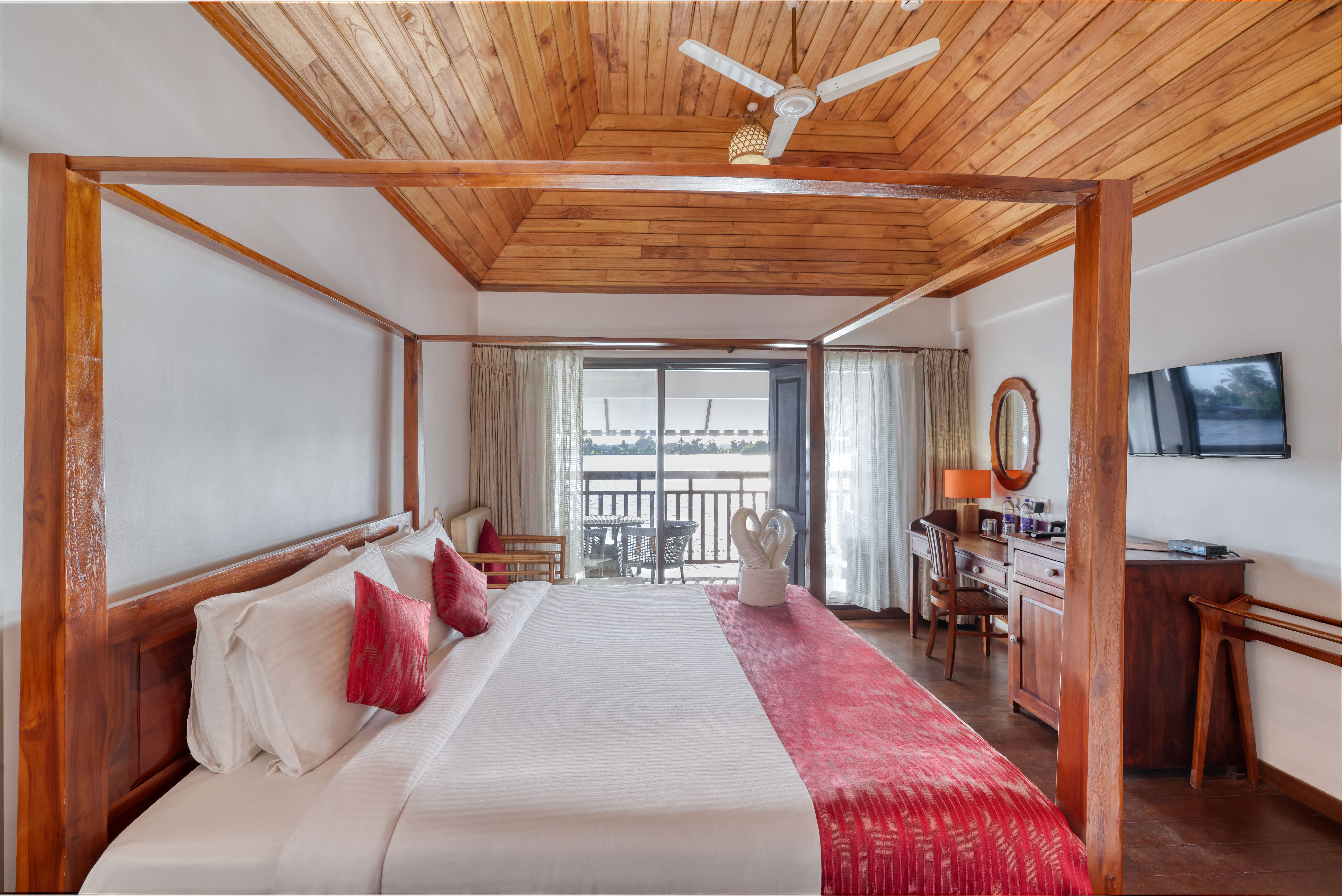 Paloma Back Water Resort | 1 Peaceful Suite with Views by the Backwaters with Shared Pool, Restaurant & Spa